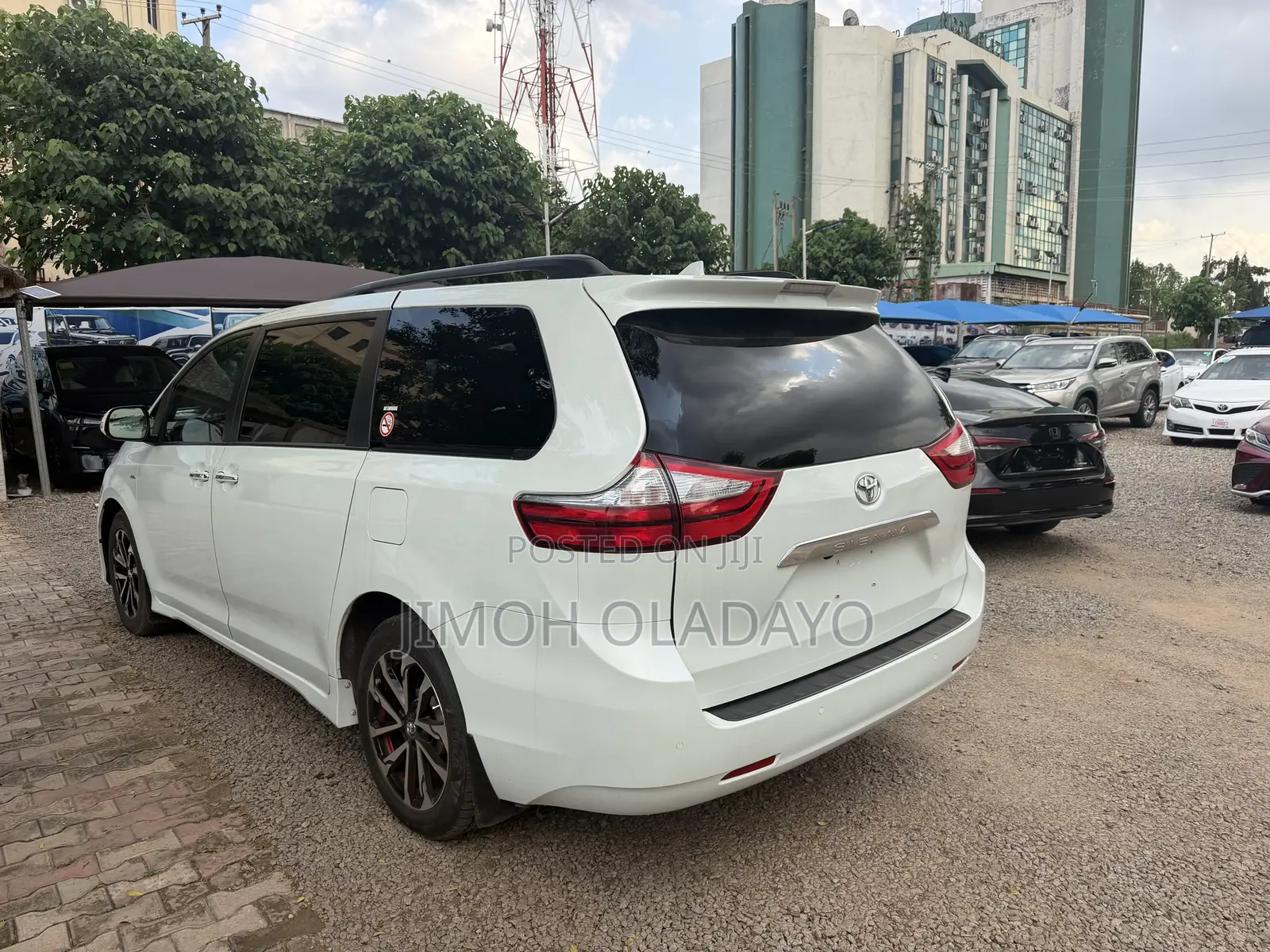 Toyota Sienna 2018 White