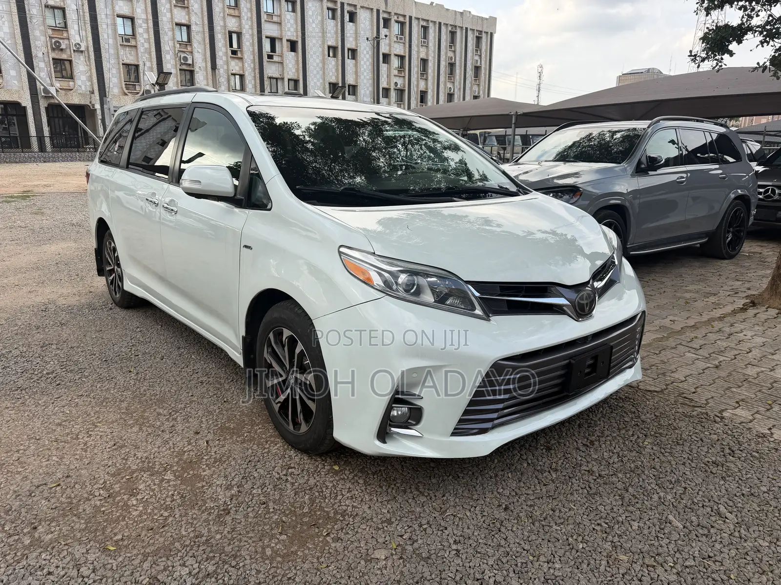 Toyota Sienna 2018 White