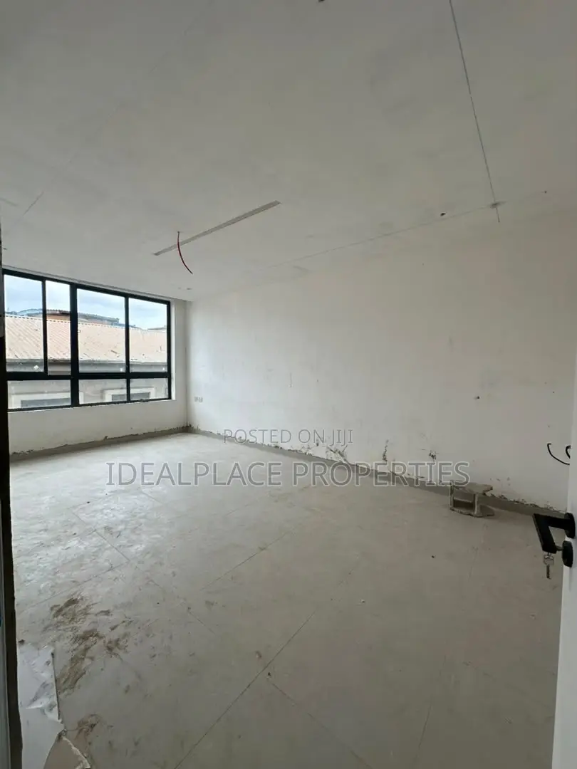 2bdrm Apartment in Victoria Island for sale