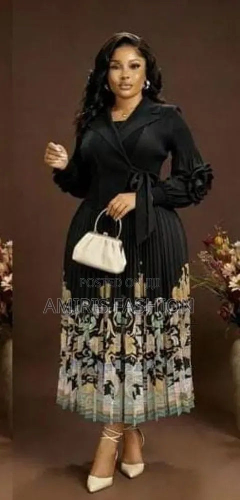 Myianky Beautiful Gown With Flower Designs at the Lower Part