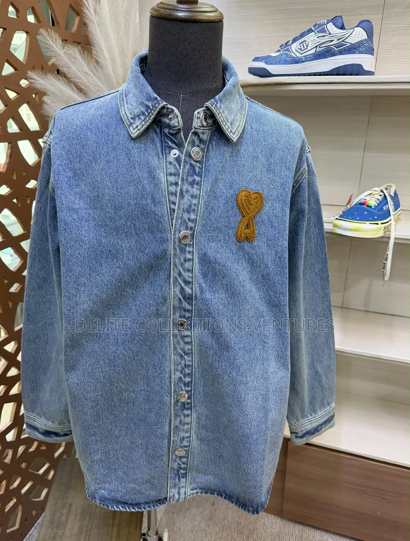 *Original Ami of Paris Jeans Shirt Available in Store 🏬 M —— XXL