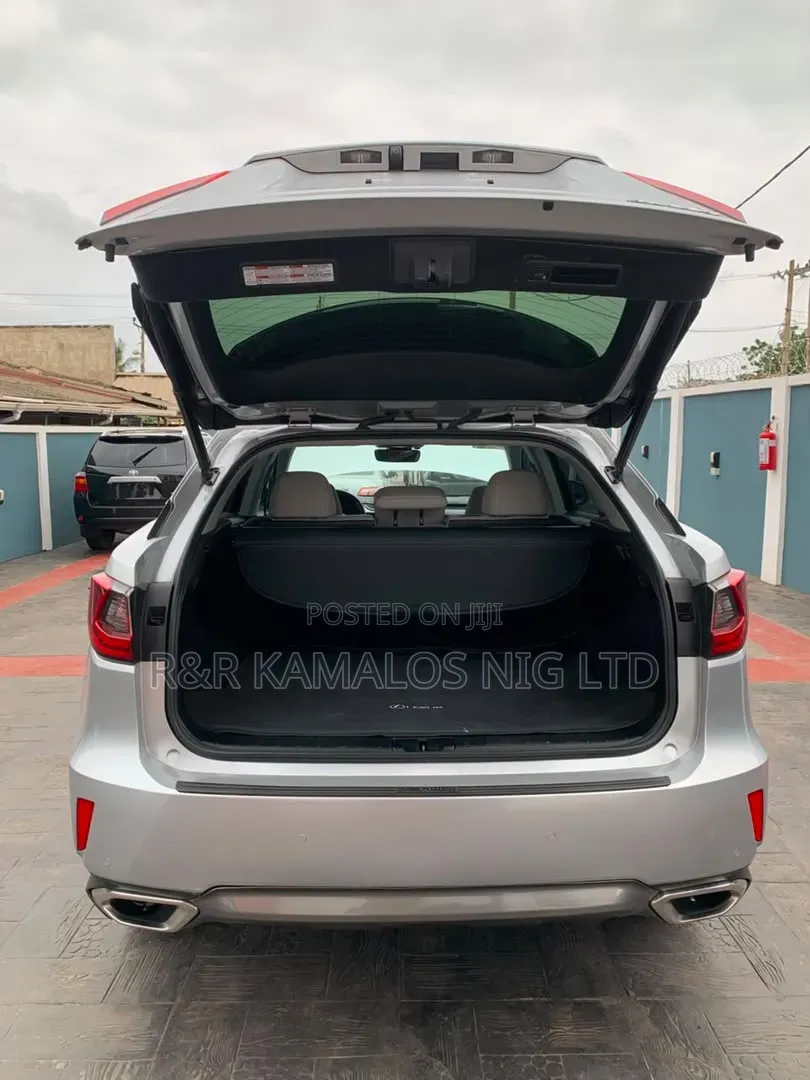 Lexus RX 2019 Silver
