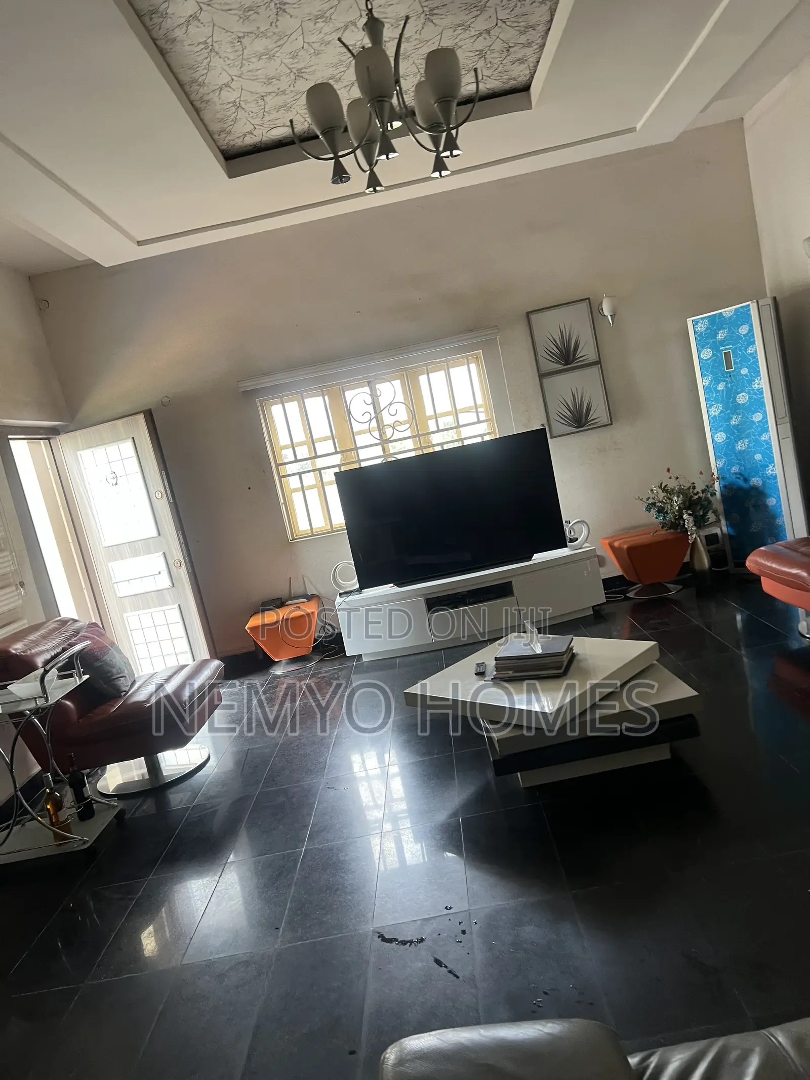 4bdrm Duplex in Utako for sale
