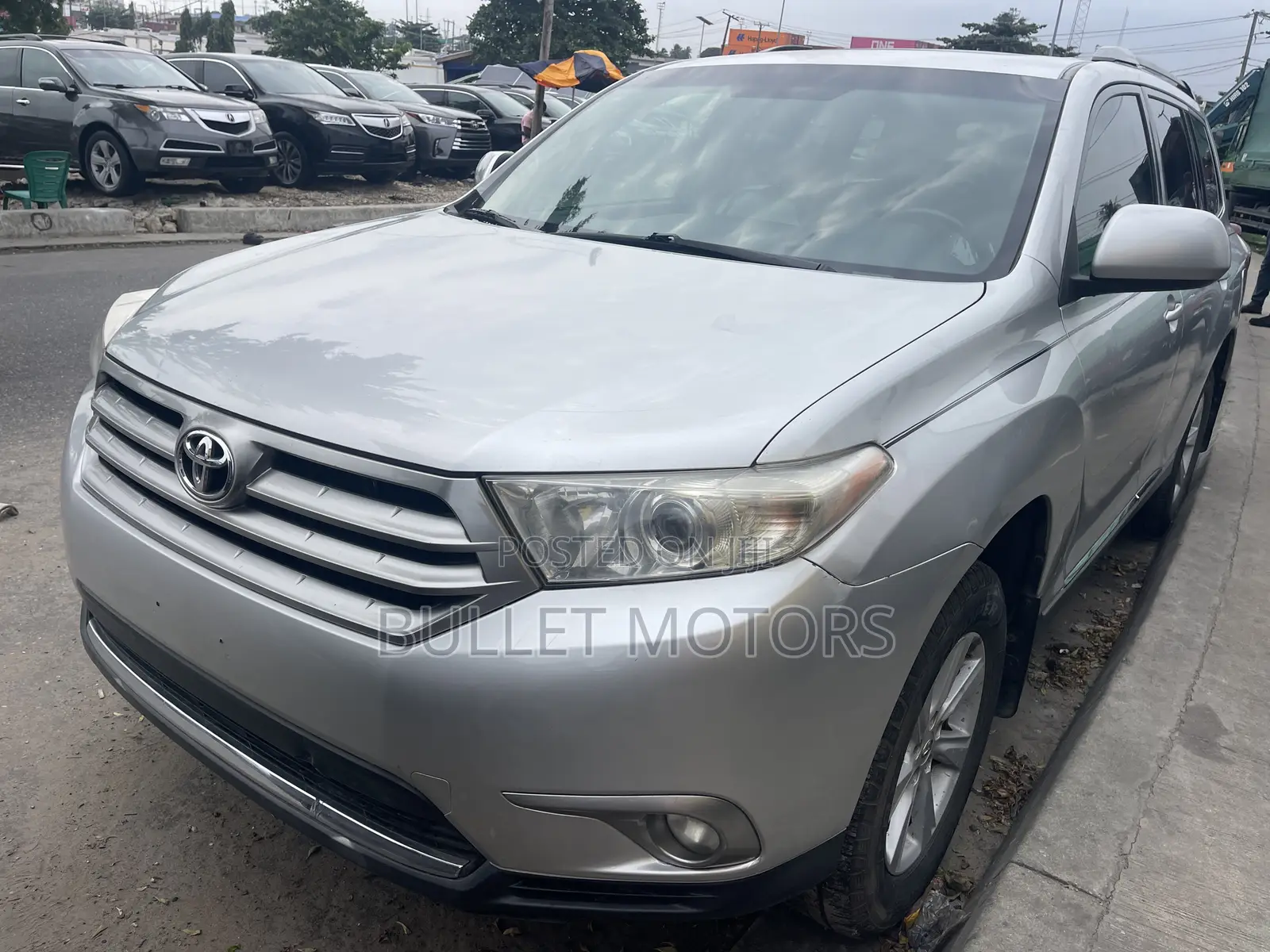 Toyota Highlander 3.5L 4WD 2013 Silver