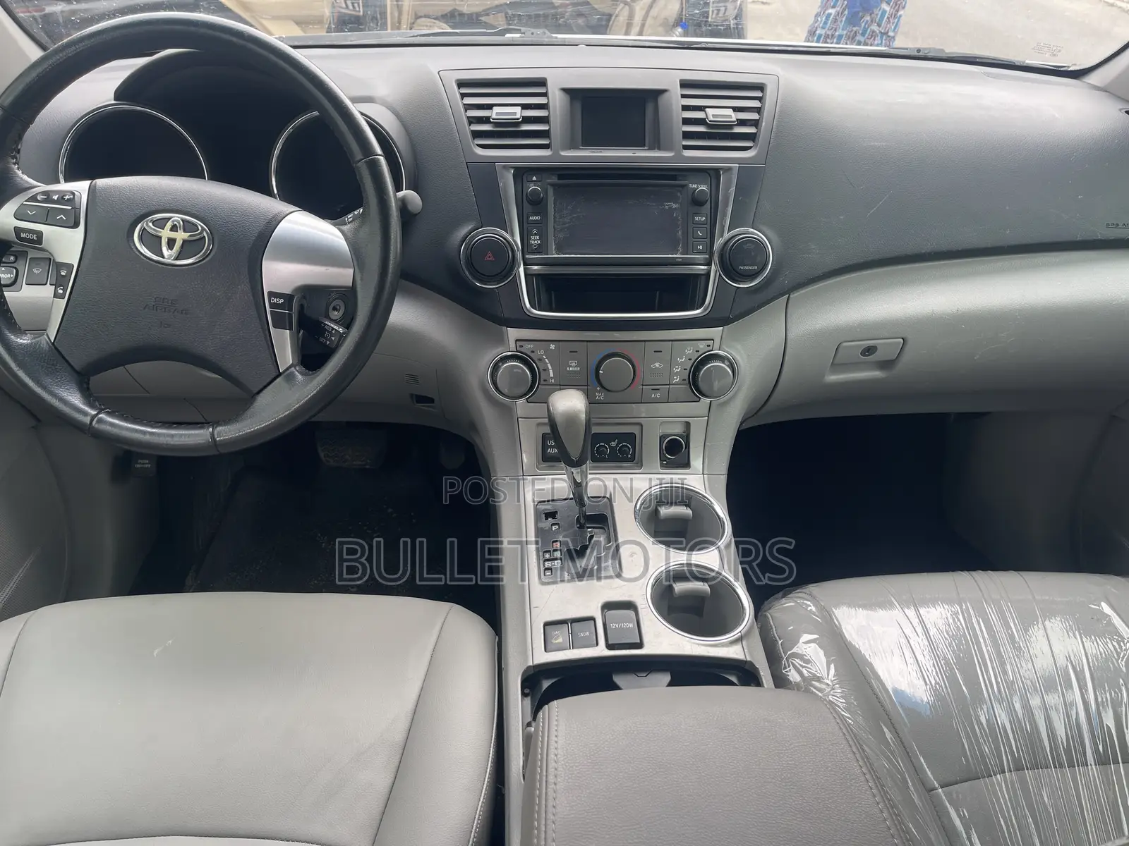 Toyota Highlander 3.5L 4WD 2013 Silver