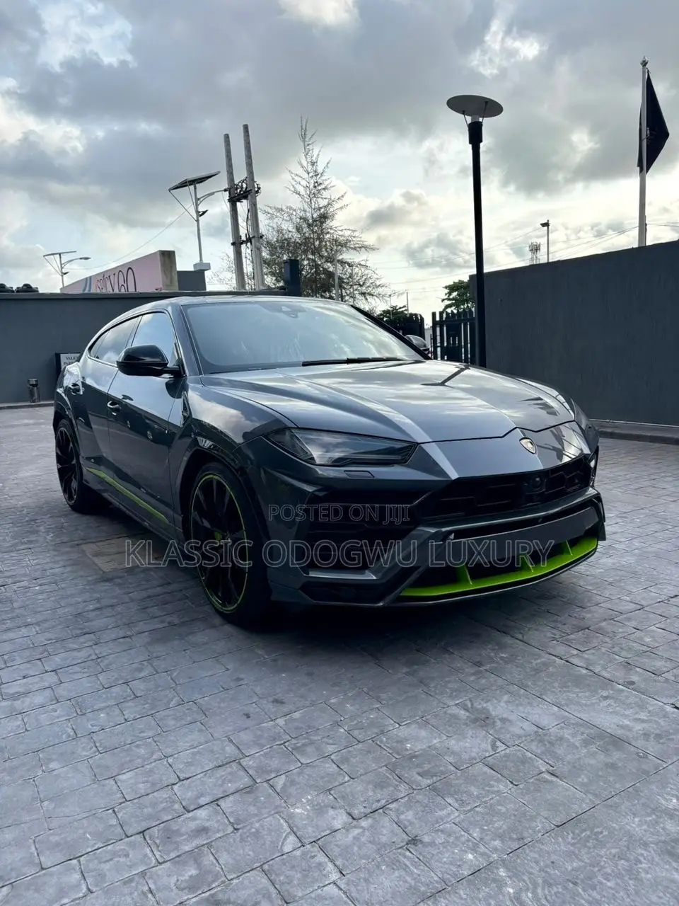 New Lamborghini Urus Pearl Capsule 2021 Gray