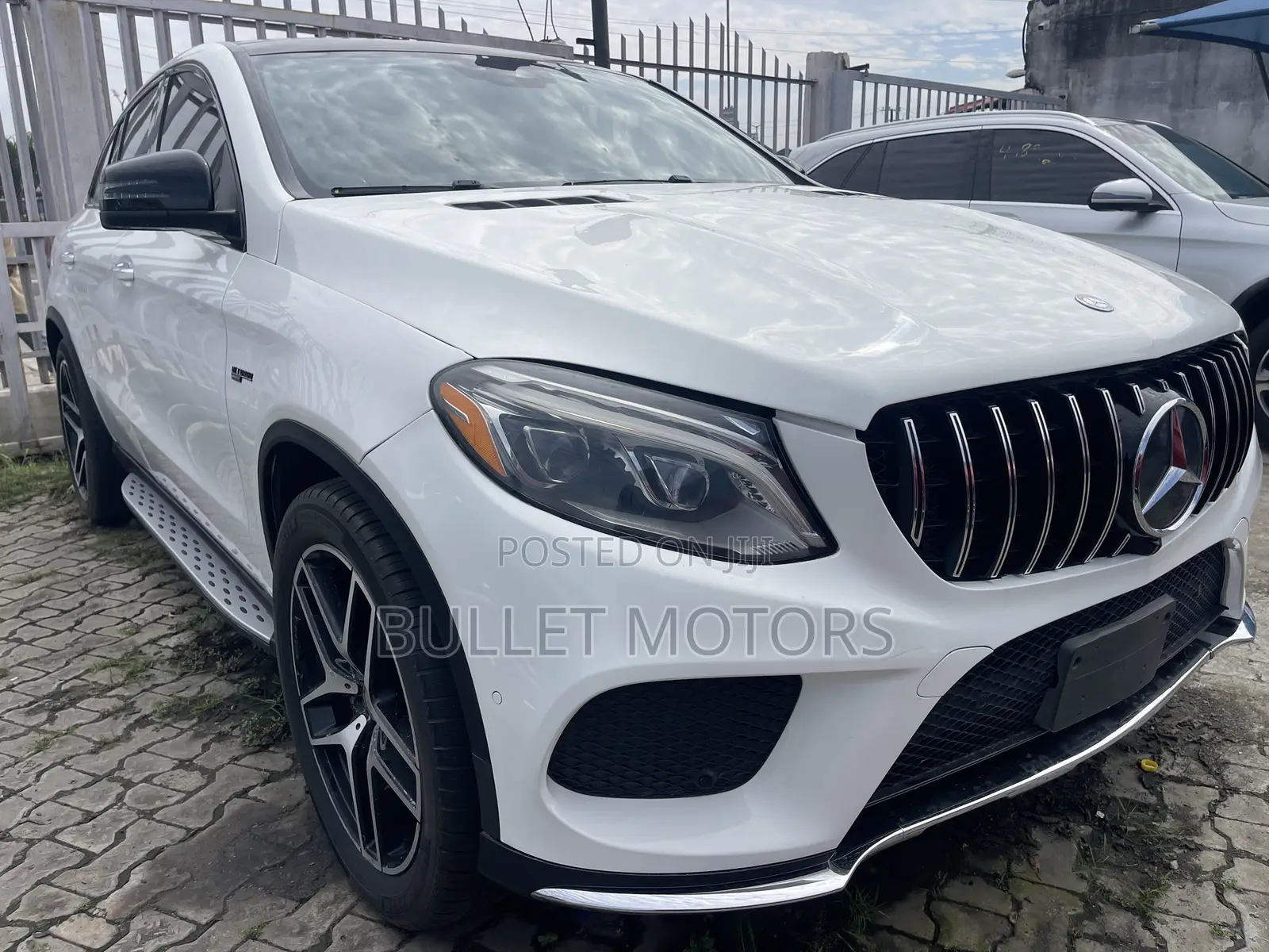 Mercedes-Benz GLE-Class 2016 White