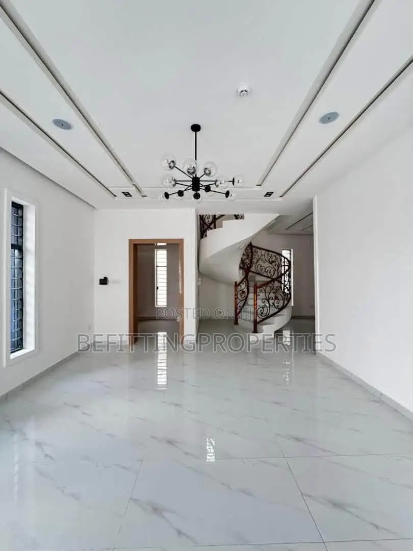 5bdrm Duplex in Omole Phase 1 for sale