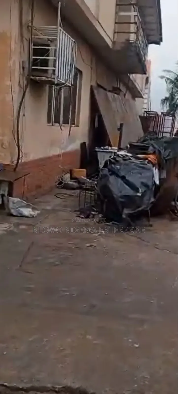 4bdrm Duplex in Yetunde Brown Estate, Ifako-Gbagada for sale