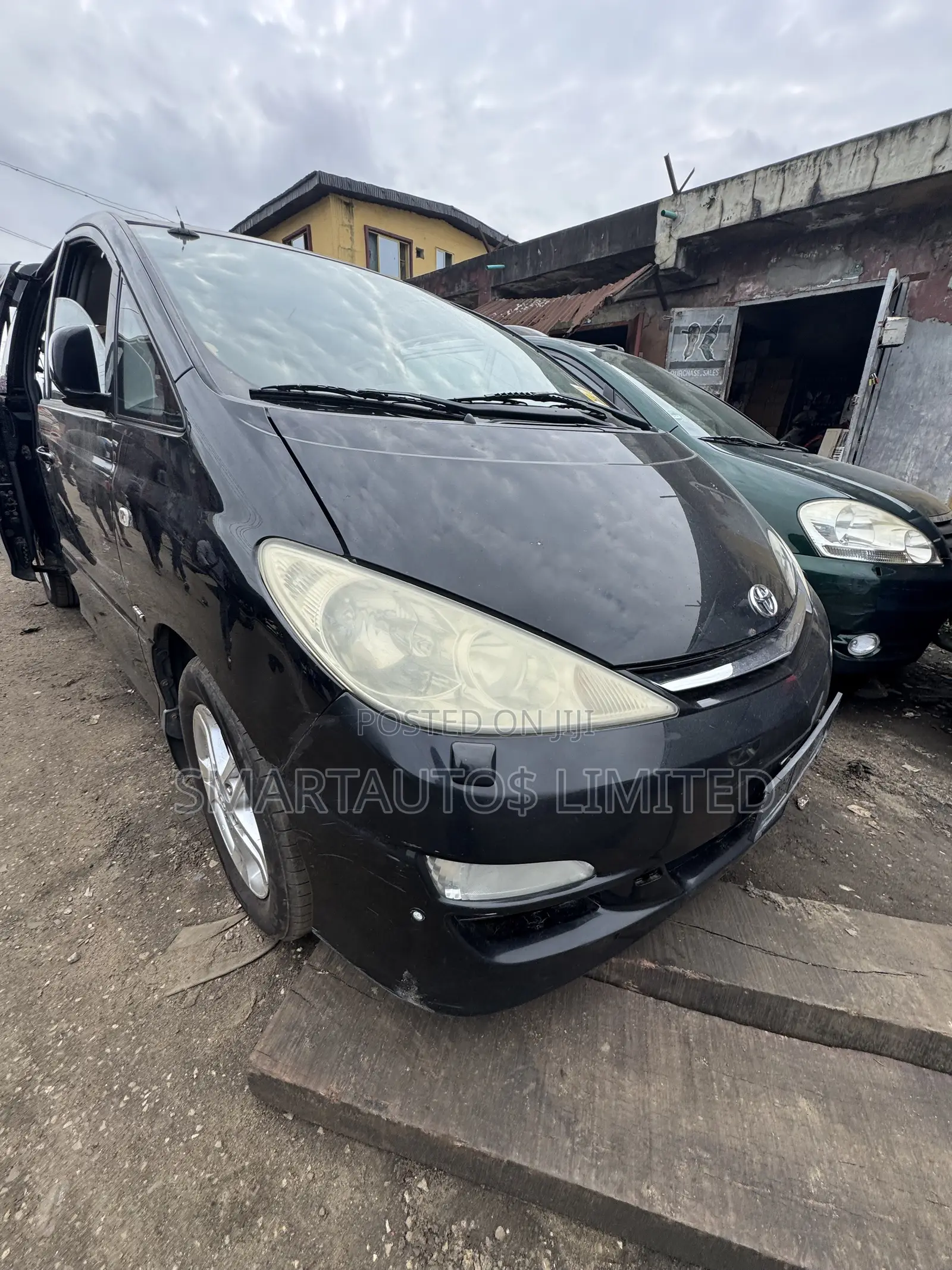 Toyota Previa 2005 Black