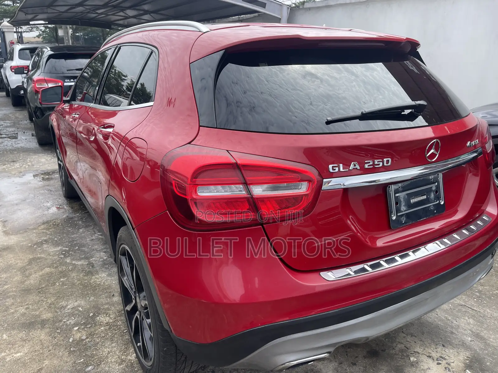 Mercedes-Benz GLA 250 2017 Red