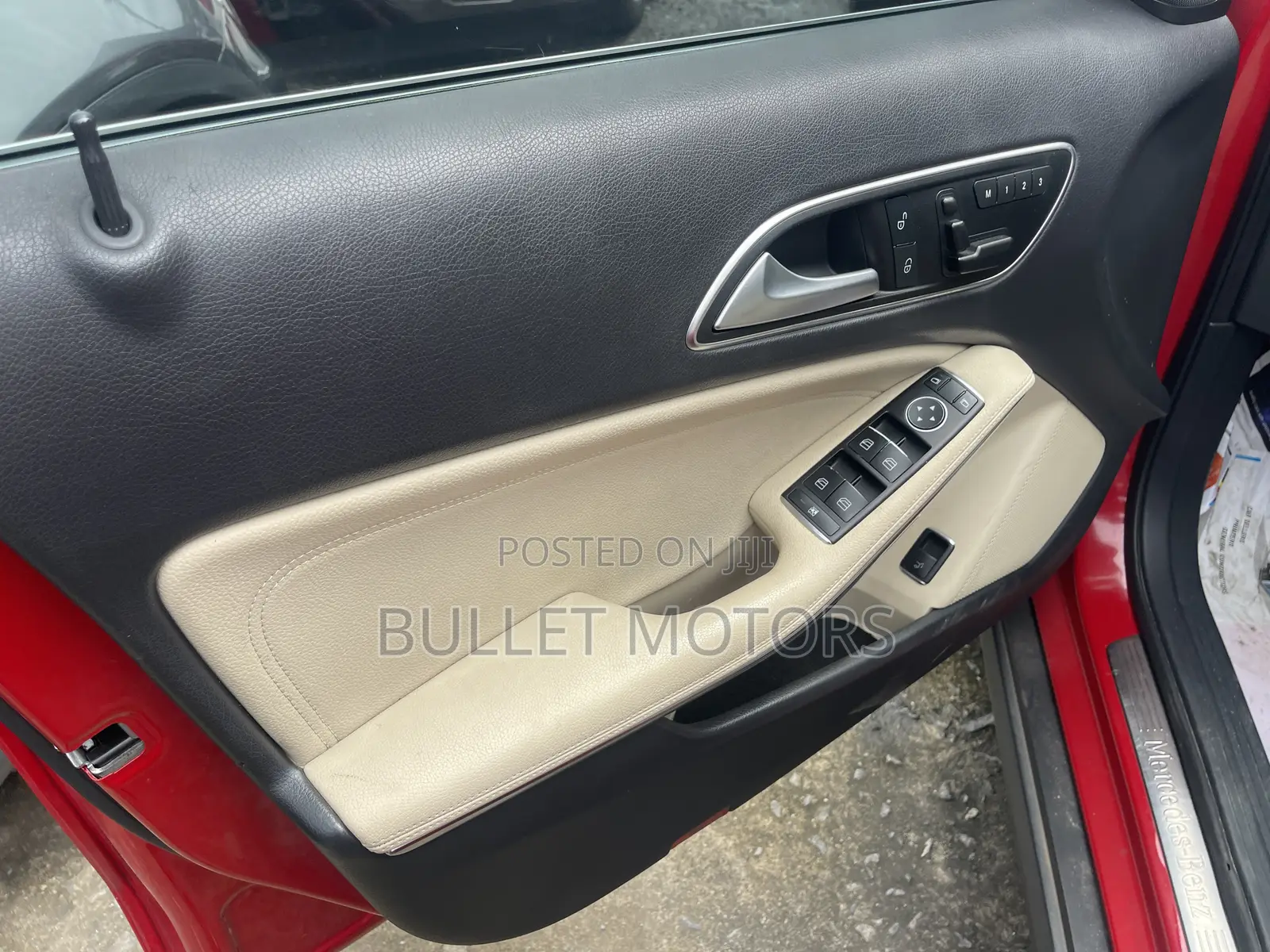 Mercedes-Benz GLA 250 2017 Red