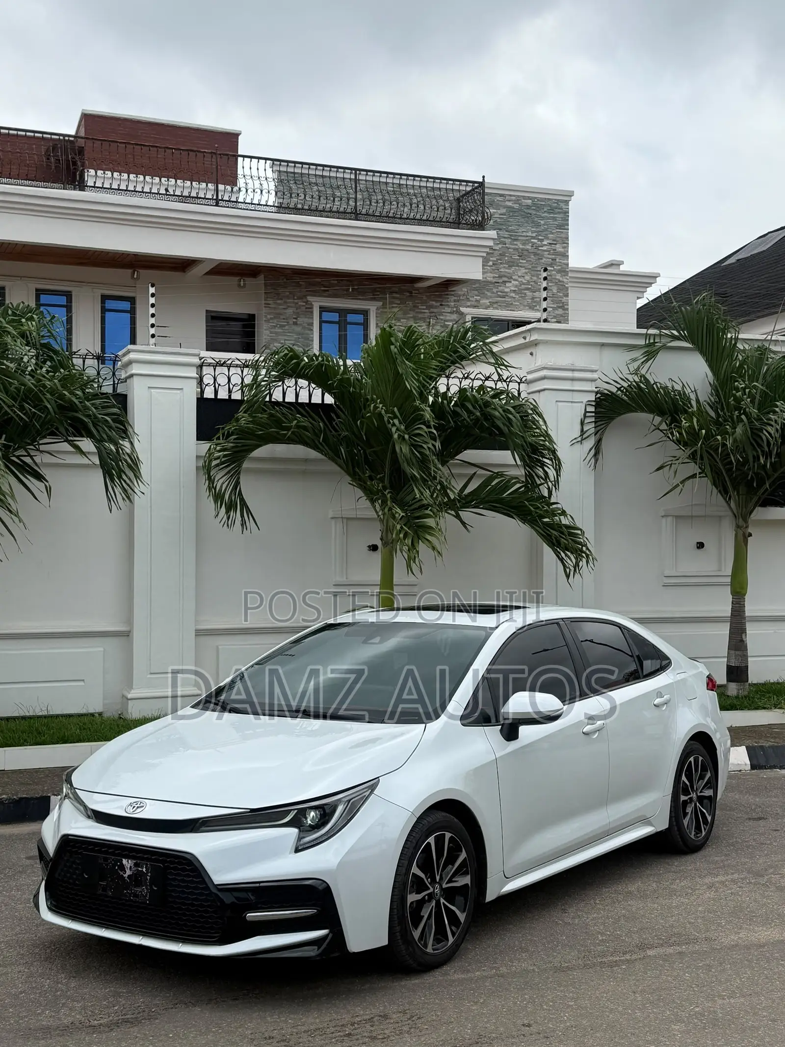 Toyota Corolla XSE 2020 White