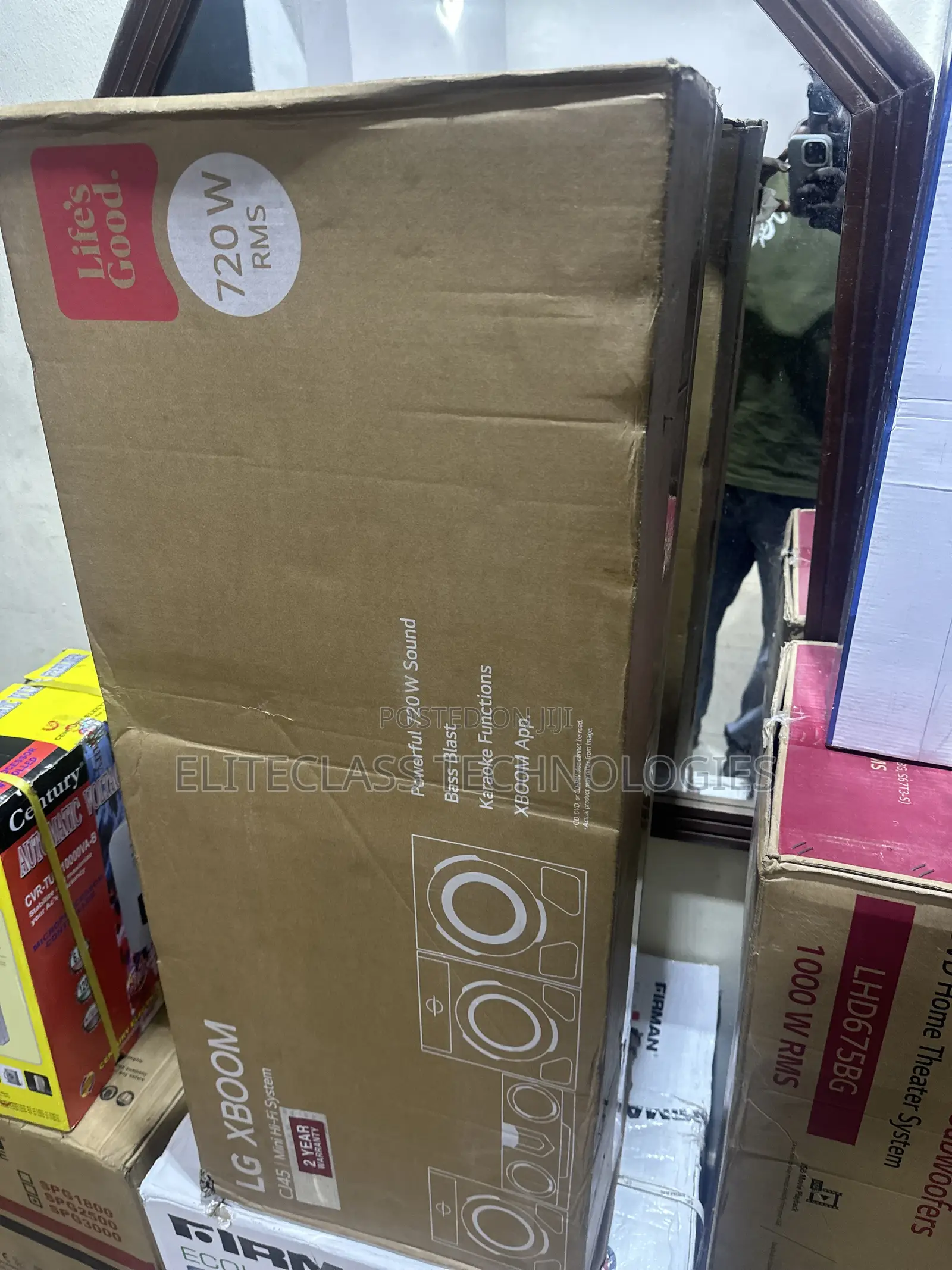 LG CJ45 Mini Hi-Fi Sound System