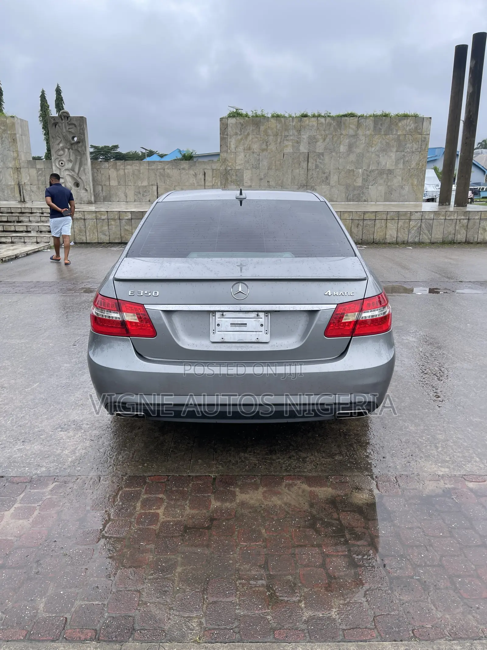 Mercedes-Benz E350 Base 4dr 4Matic Sedan AWD (3.5L 6cyl 7A) 2012 Blue
