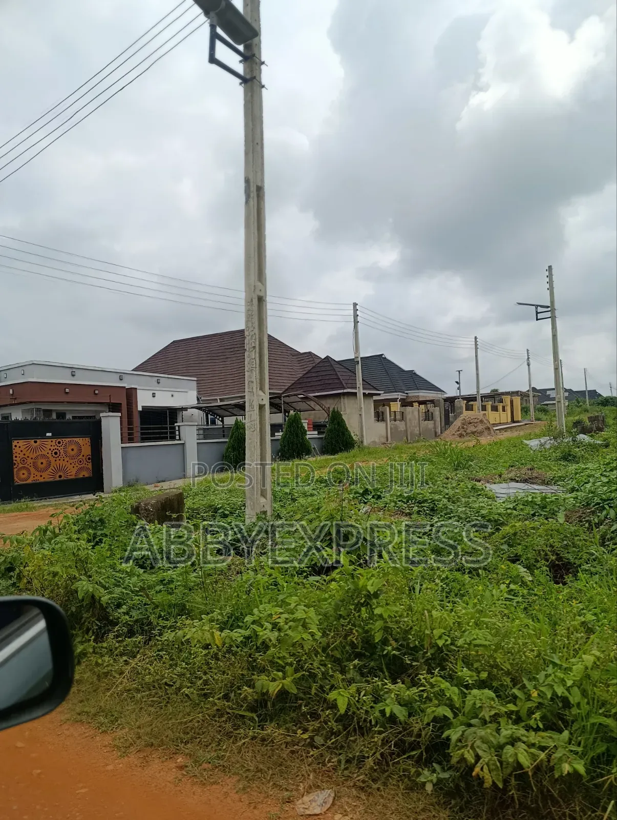 Plots of Land for Sale Along Tipper Garage,Challenge Ibadan