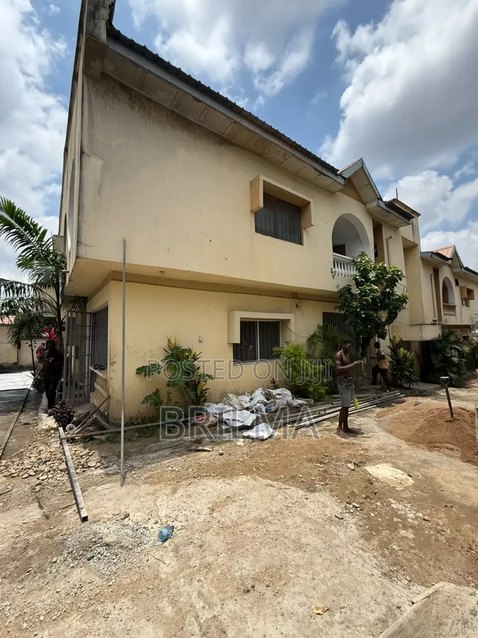 3bdrm Block of Flats in Wuse 2 for rent