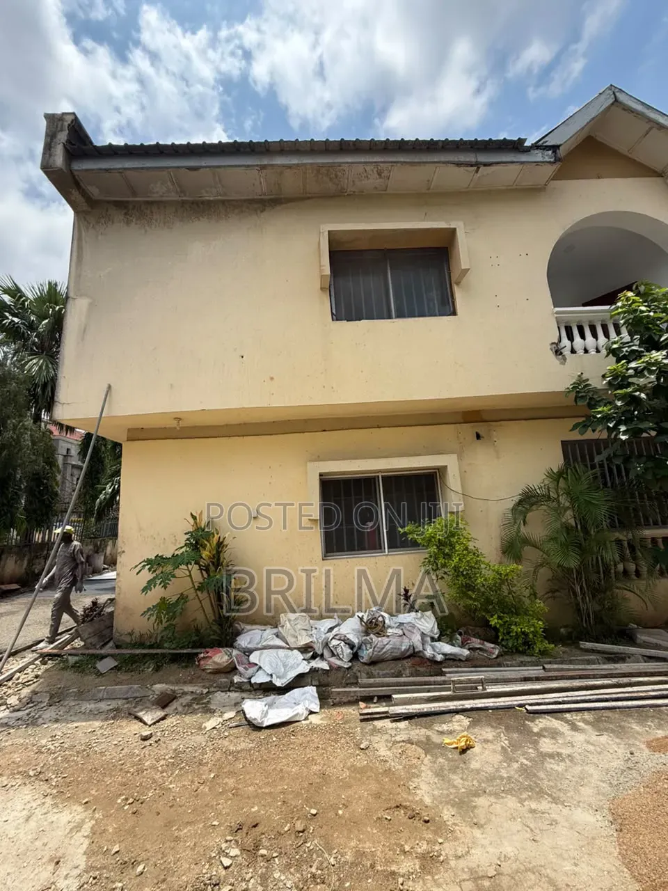 3bdrm Block of Flats in Wuse 2 for rent