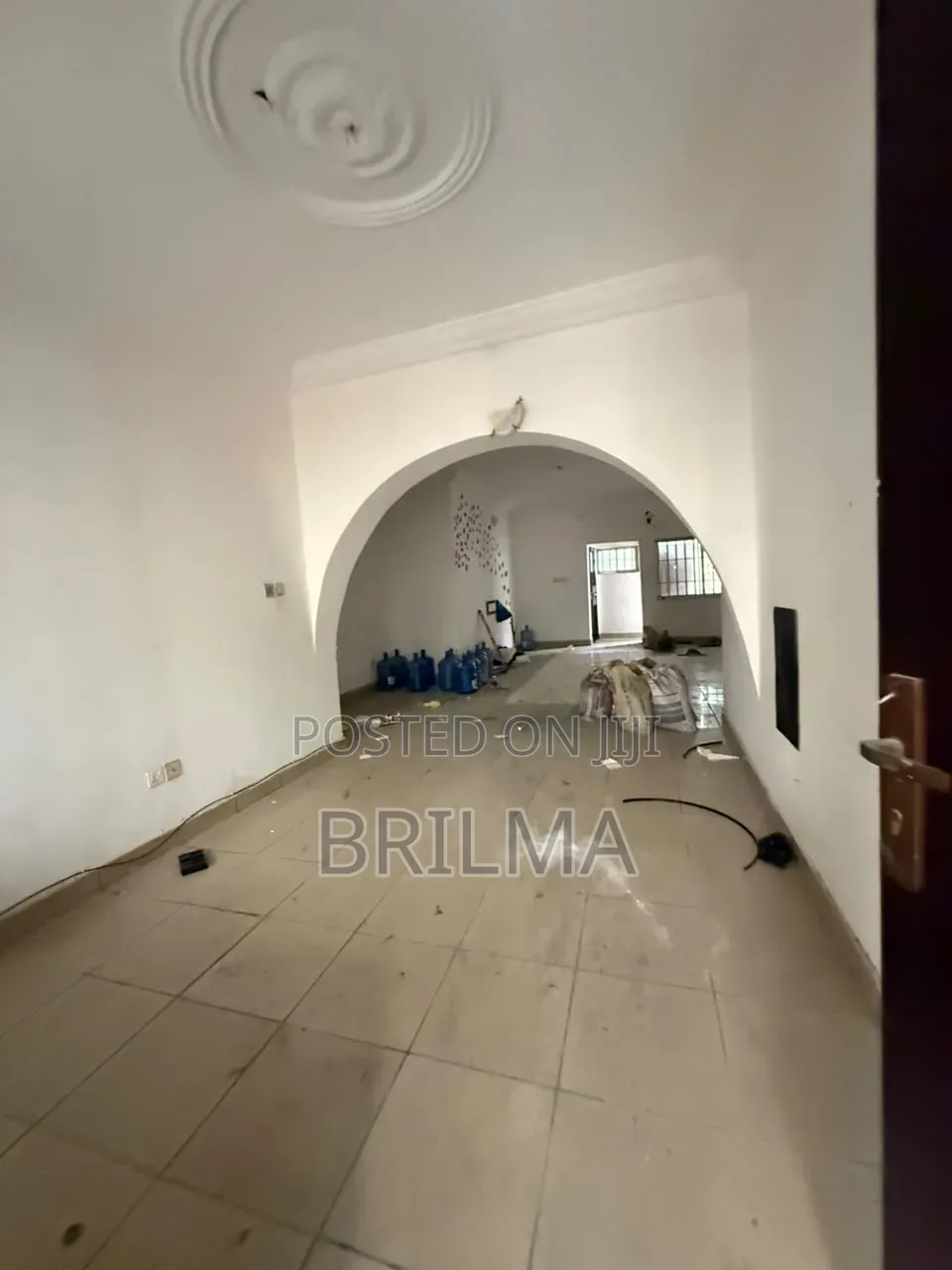 3bdrm Block of Flats in Wuse 2 for rent