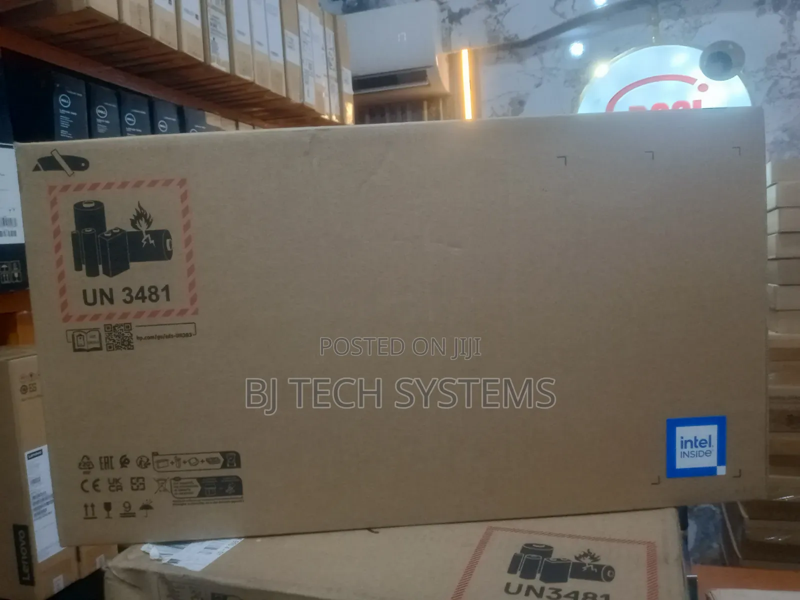 New Laptop HP 250 G10 8GB Intel Core i5 SSD 512GB