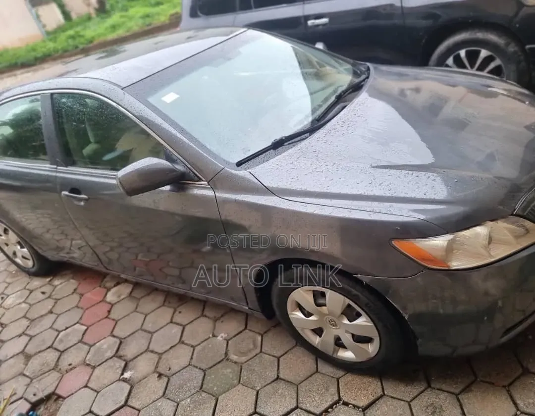 Toyota Camry 2007 Gray