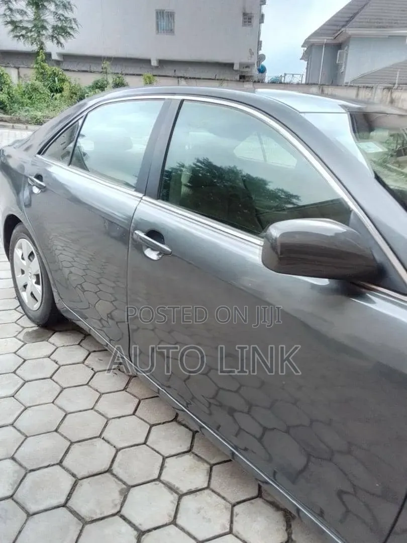 Toyota Camry 2007 Gray