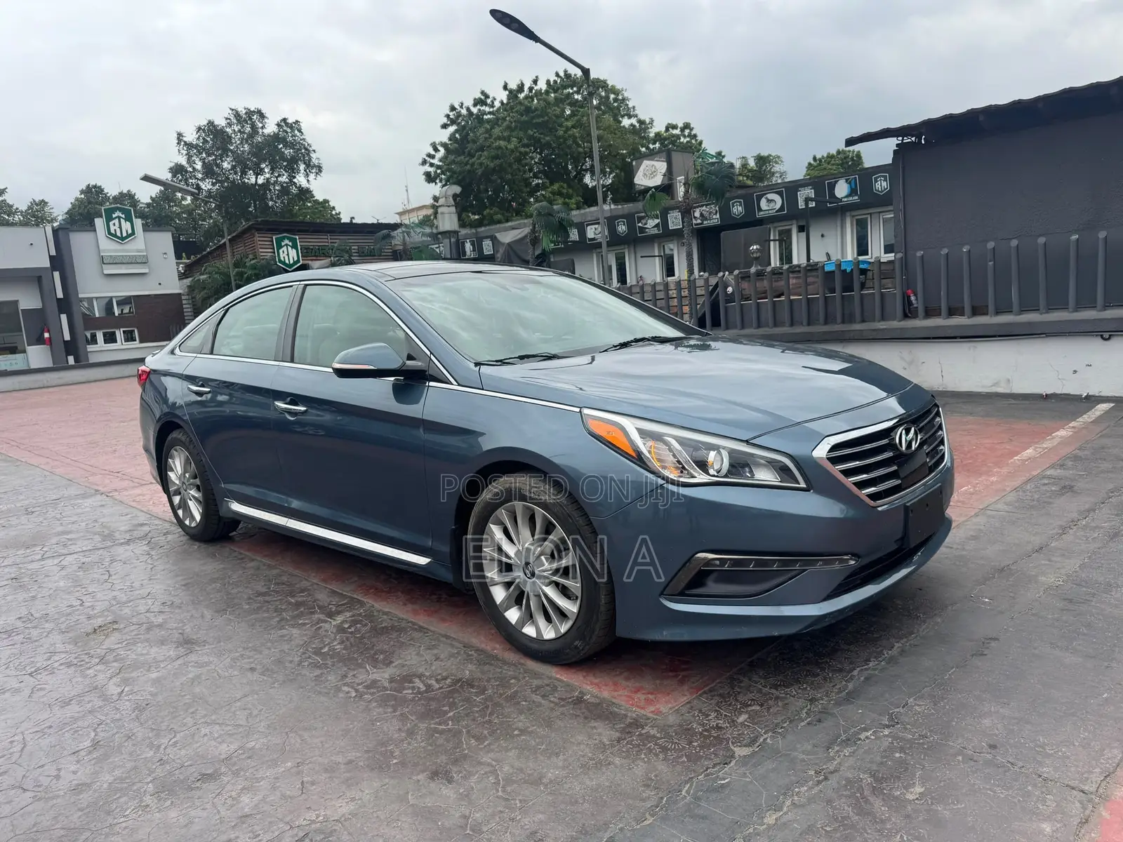 Hyundai Sonata Limited 4dr Sedan (2.4L 4cyl 6A) 2015 Blue