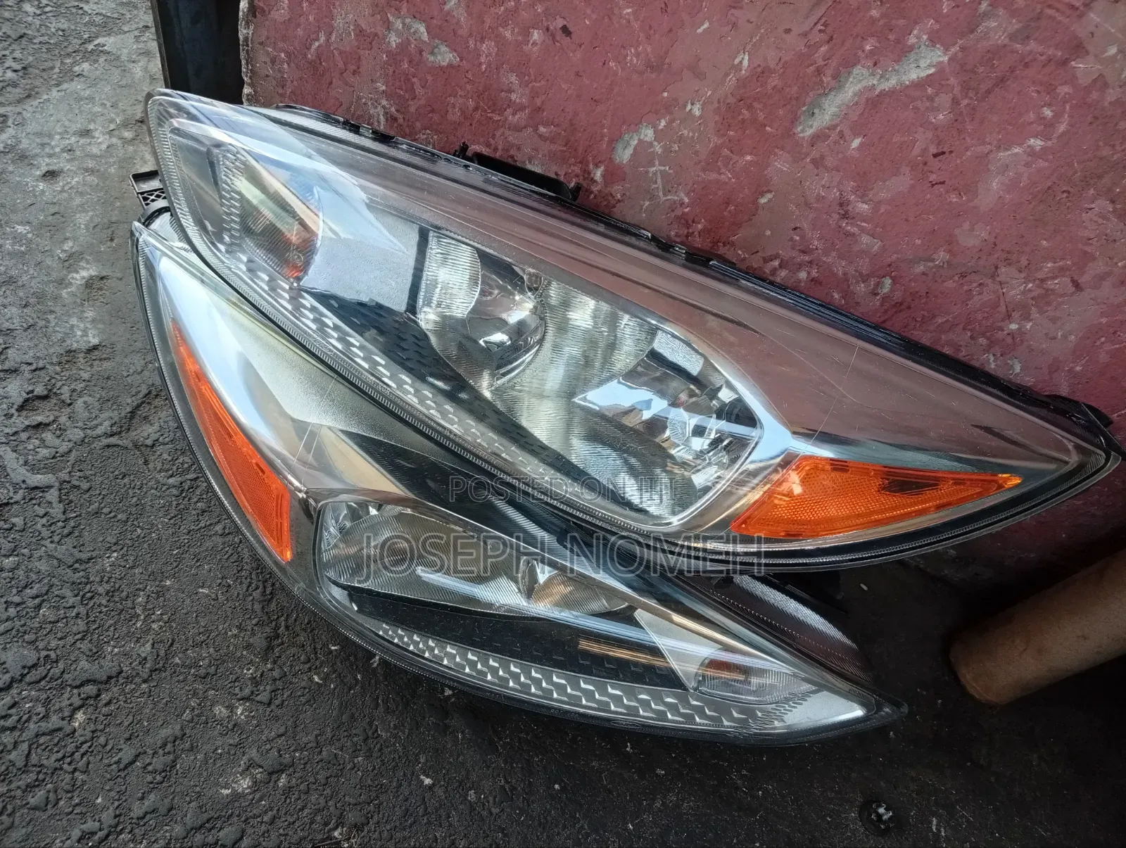 2015 Ford Focus Headlight