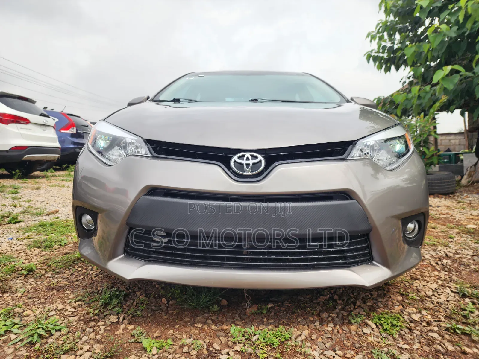 Toyota Corolla 2015 Gold