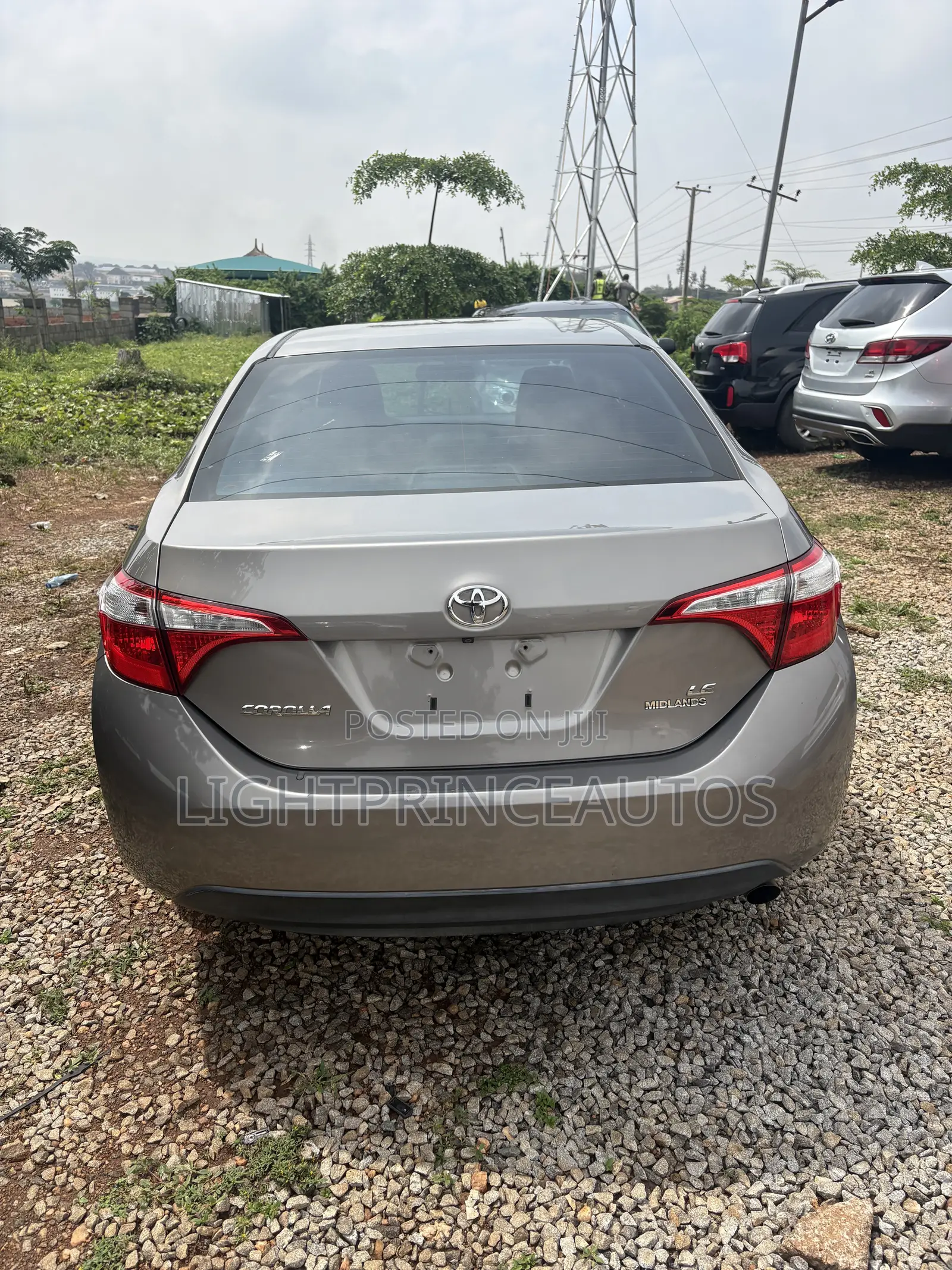 Toyota Corolla 2015 Gold