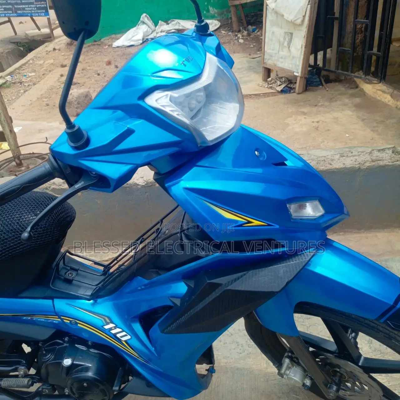 TVS Neo NX 2023 Blue