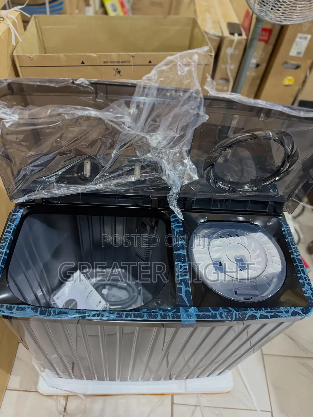 LG Twin Tub Washing Machine
Capacity: 8kg