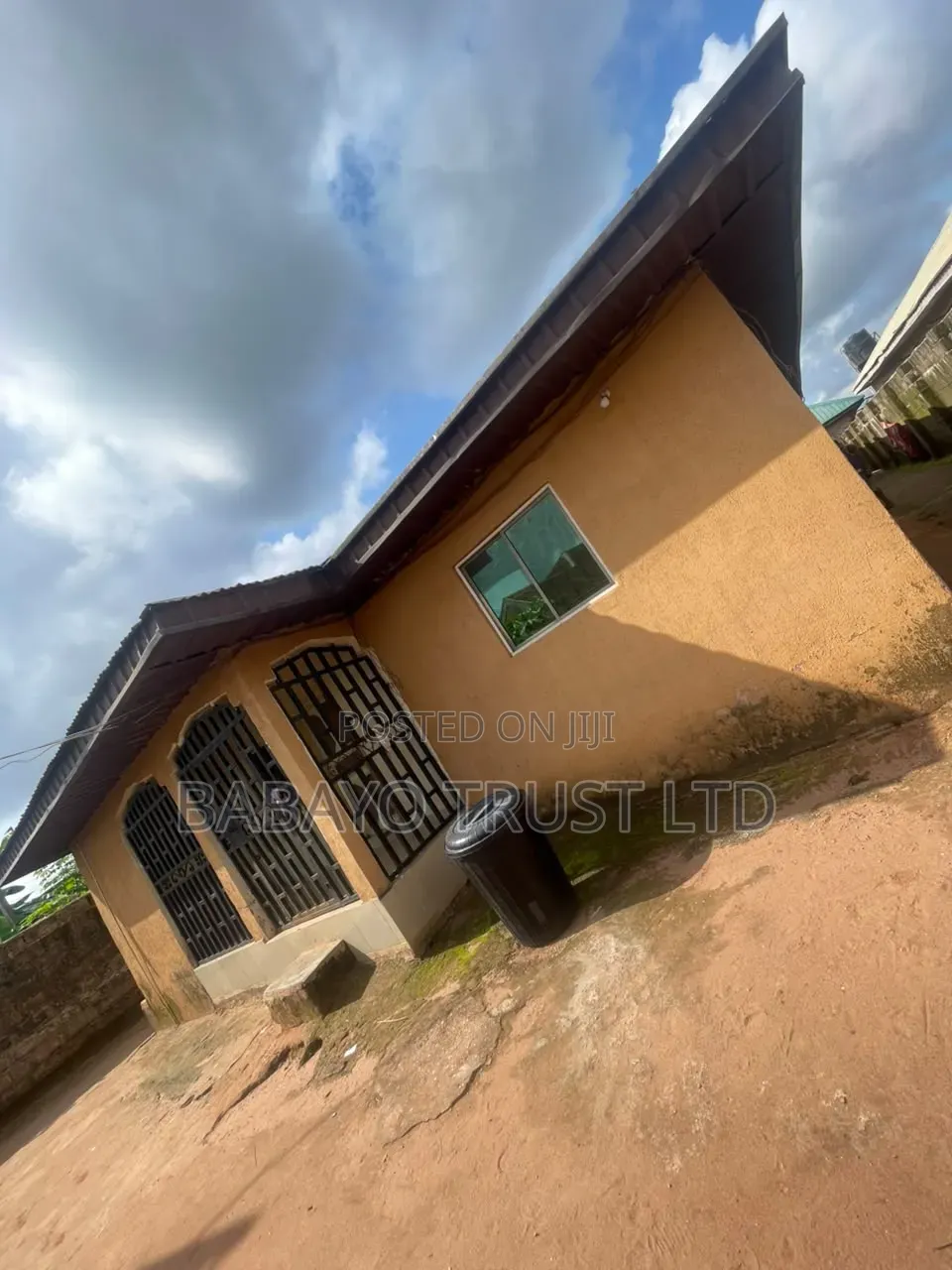 6bdrm House in Benin City for sale