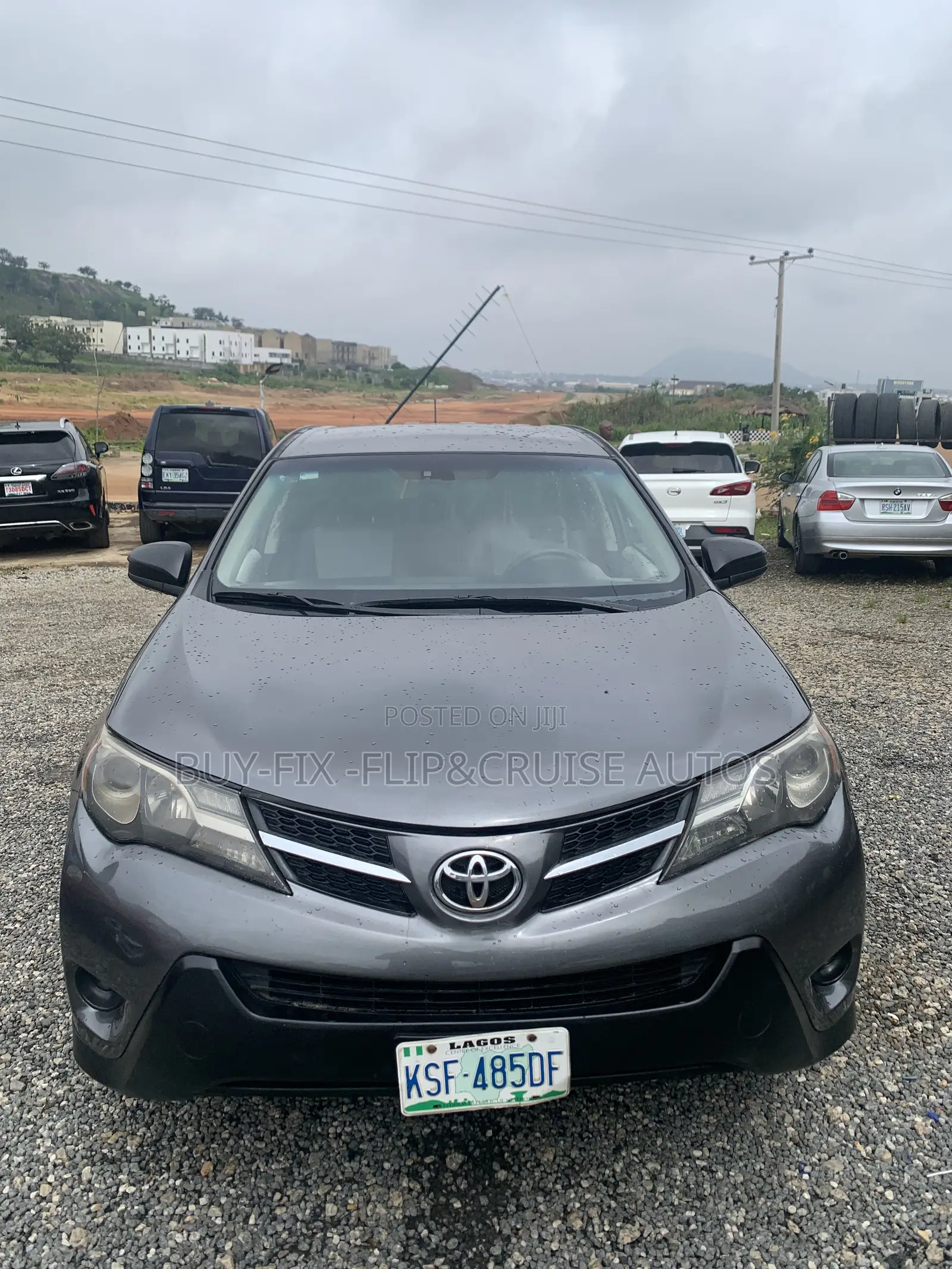 Toyota RAV4 LE 4dr SUV (2.5L 4cyl 6A) 2014 Gray