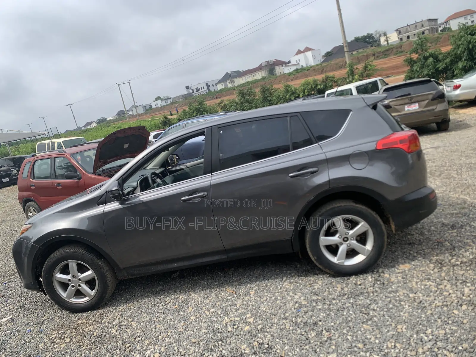 Toyota RAV4 LE 4dr SUV (2.5L 4cyl 6A) 2014 Gray