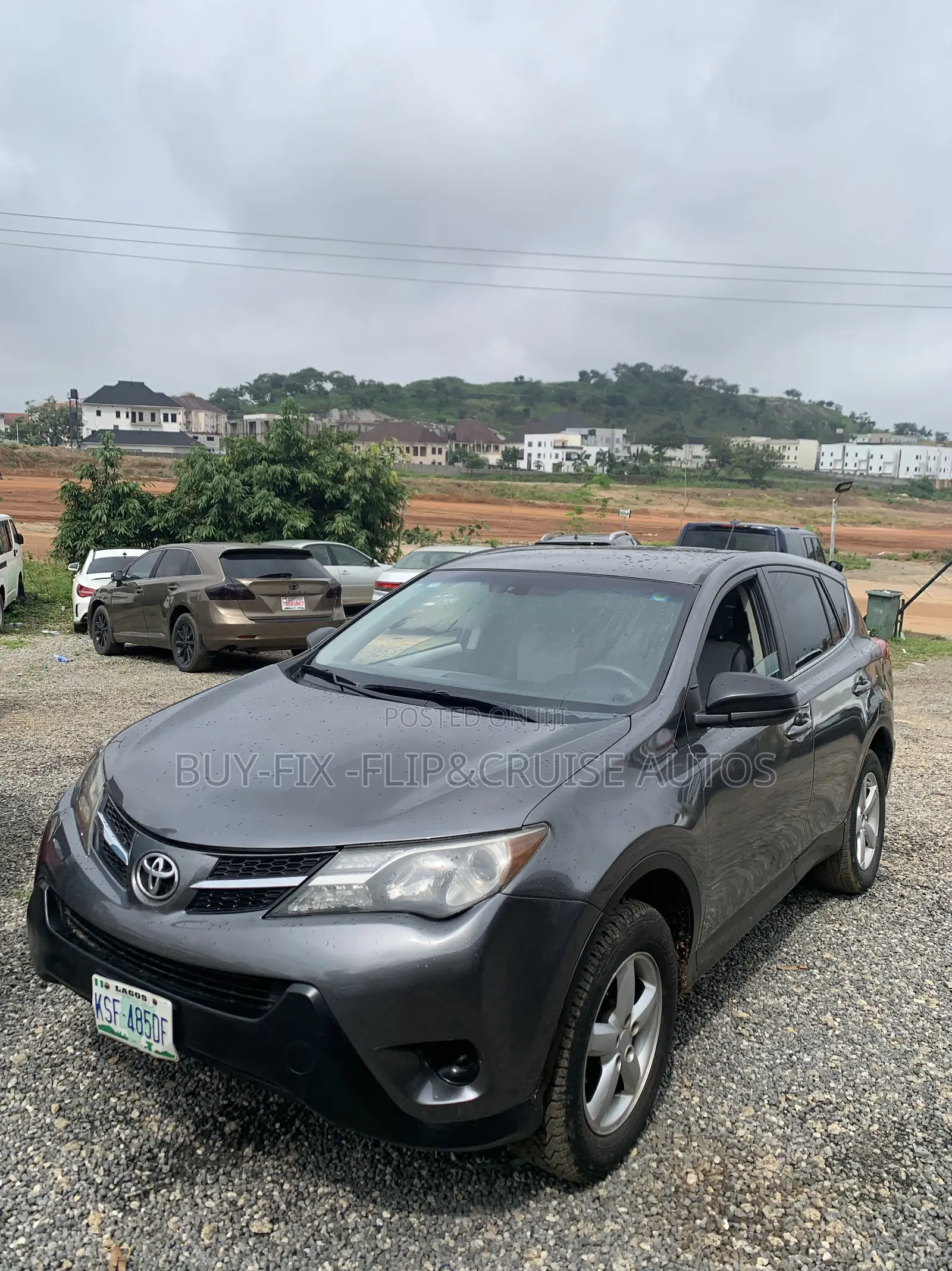 Toyota RAV4 LE 4dr SUV (2.5L 4cyl 6A) 2014 Gray