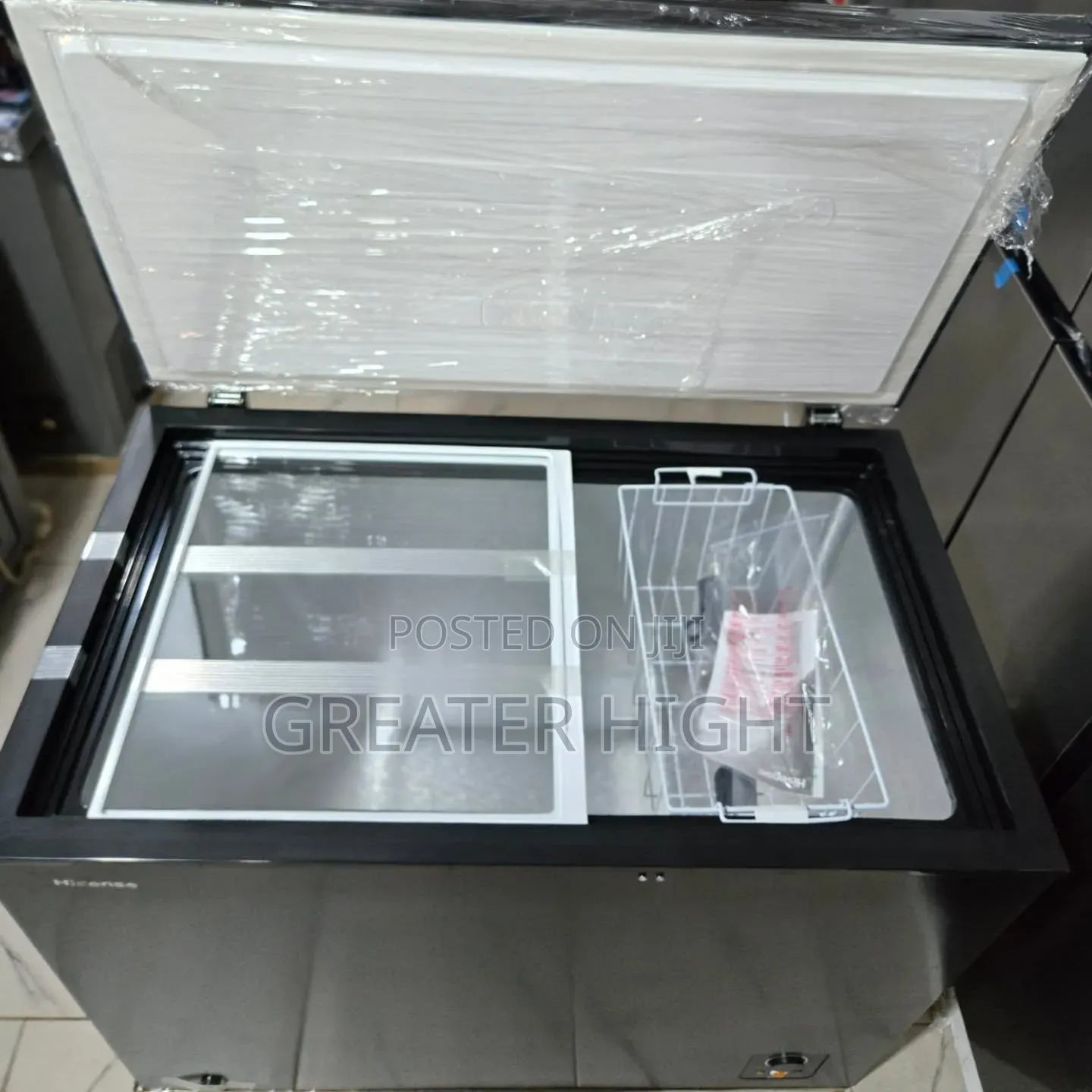 Hisense Chest Freezer 
Model: Fc 320sh
Gross Volume: 240l