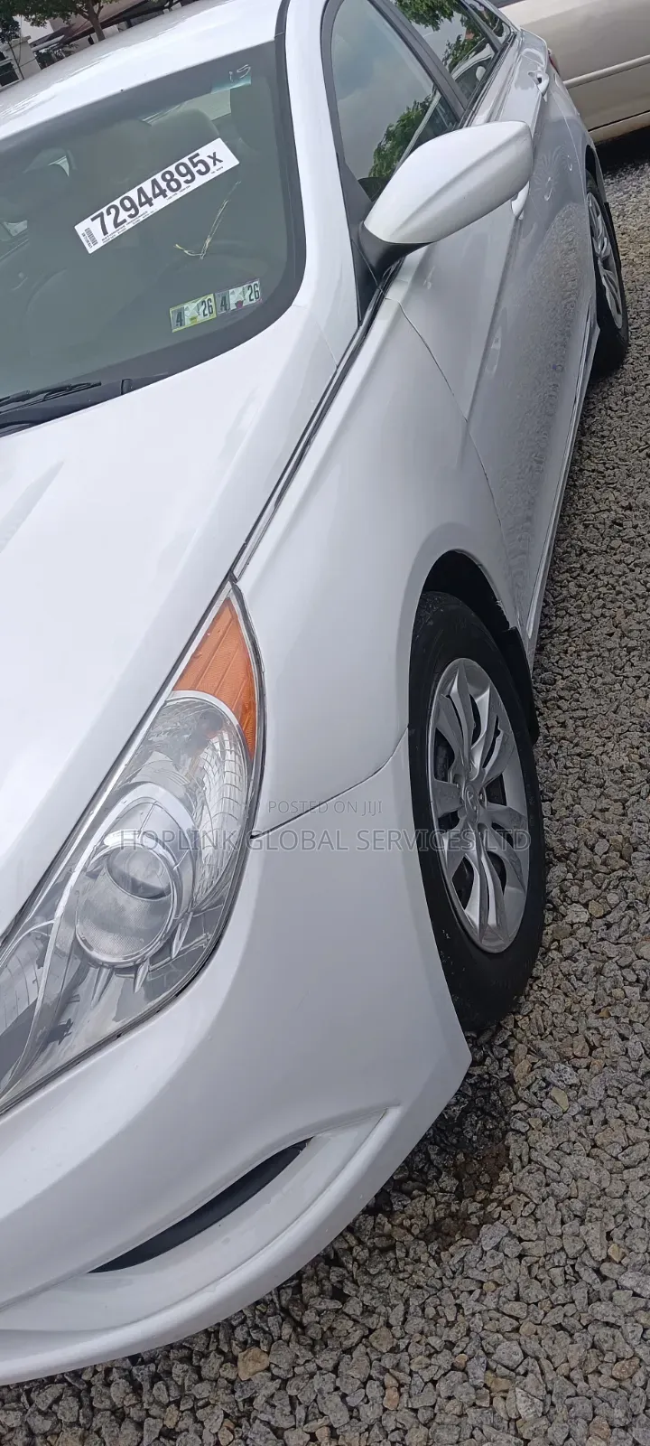Hyundai Sonata SE 2.0T Sedan FWD (2.0L 4cyl 6A) 2011 White