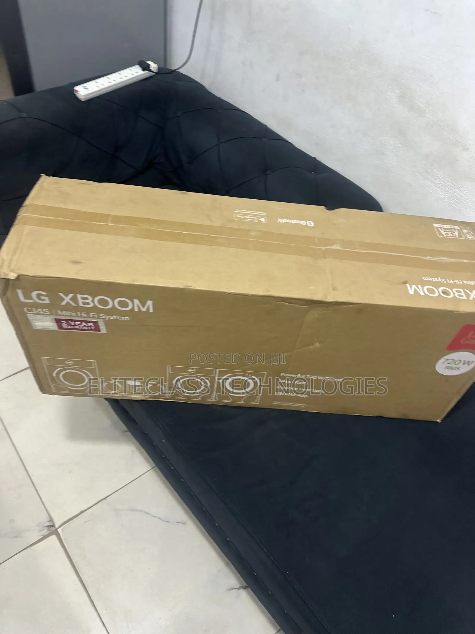 LG CJ45 720W Home Audio Equipment