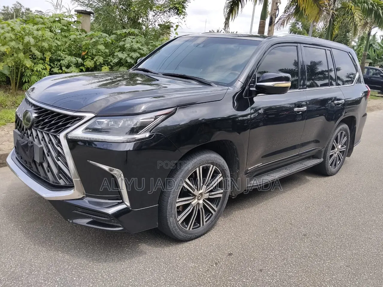 Lexus LX 2019 Black