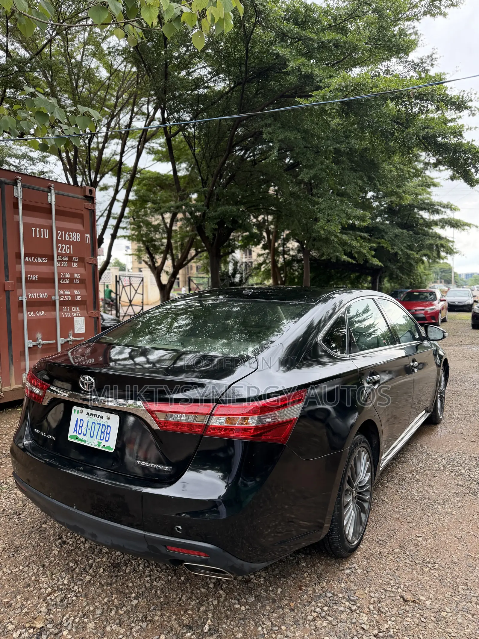 Toyota Avalon 2016 Black