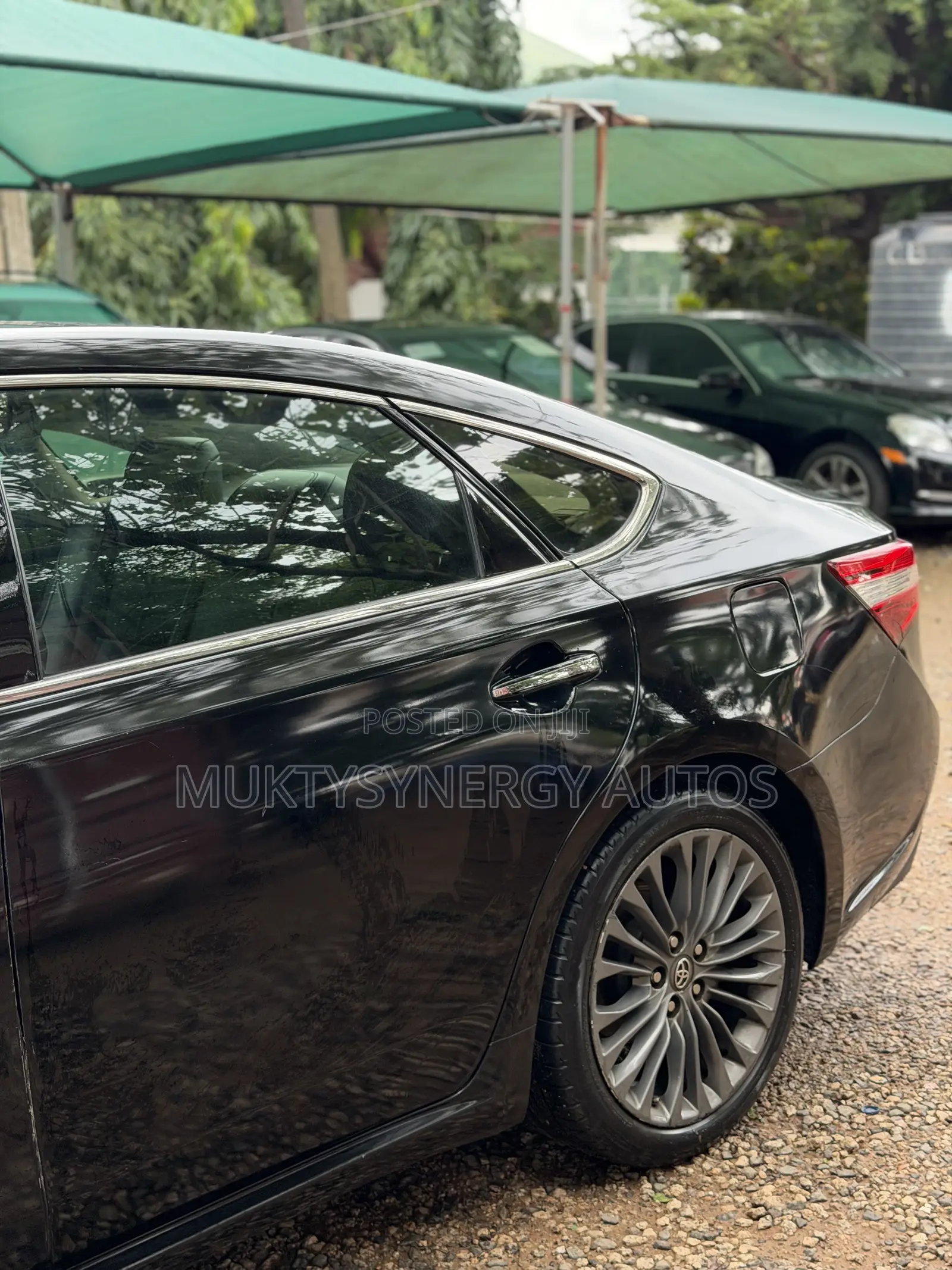 Toyota Avalon 2016 Black