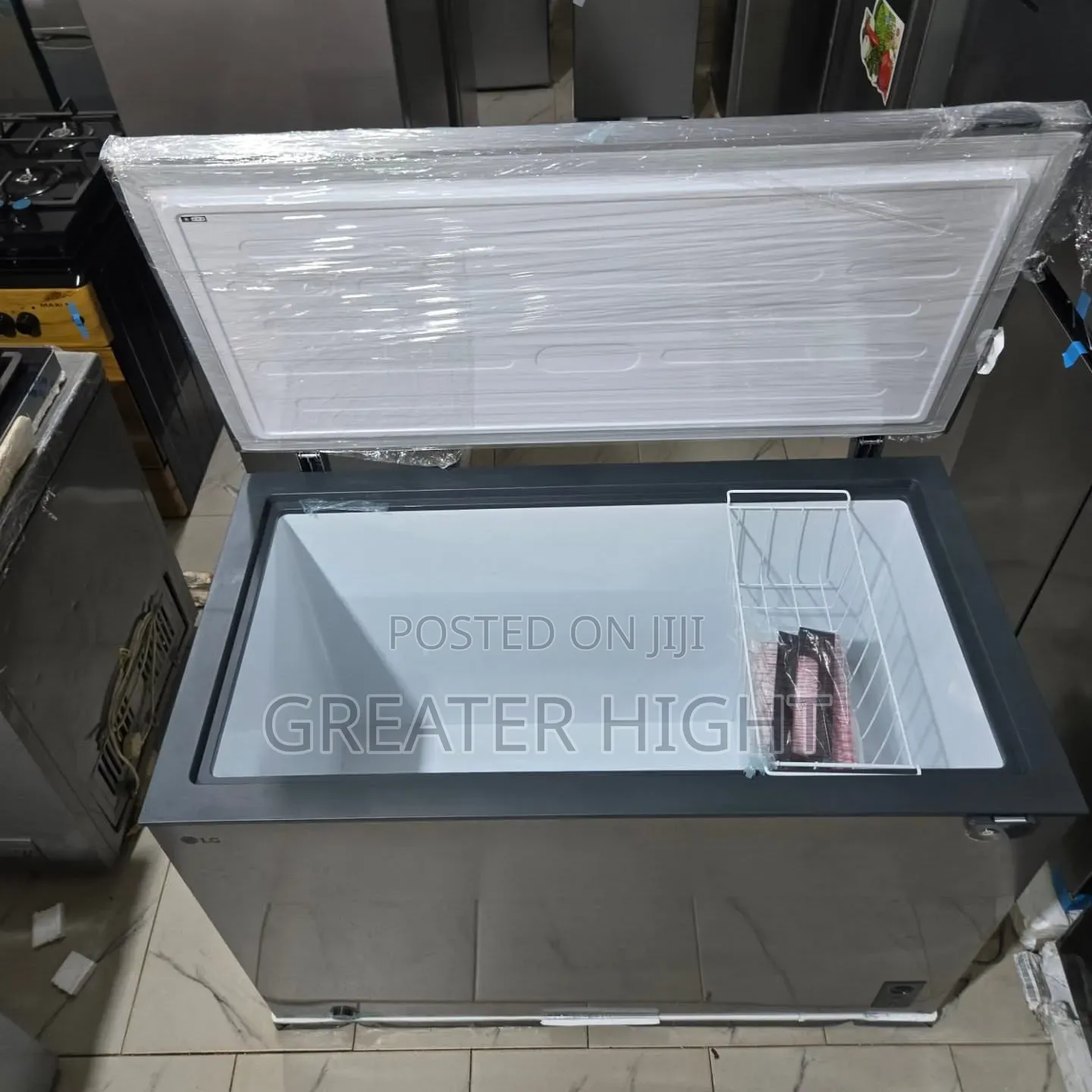 LG No Frost Chest Freezer
Gross Volume: 291l