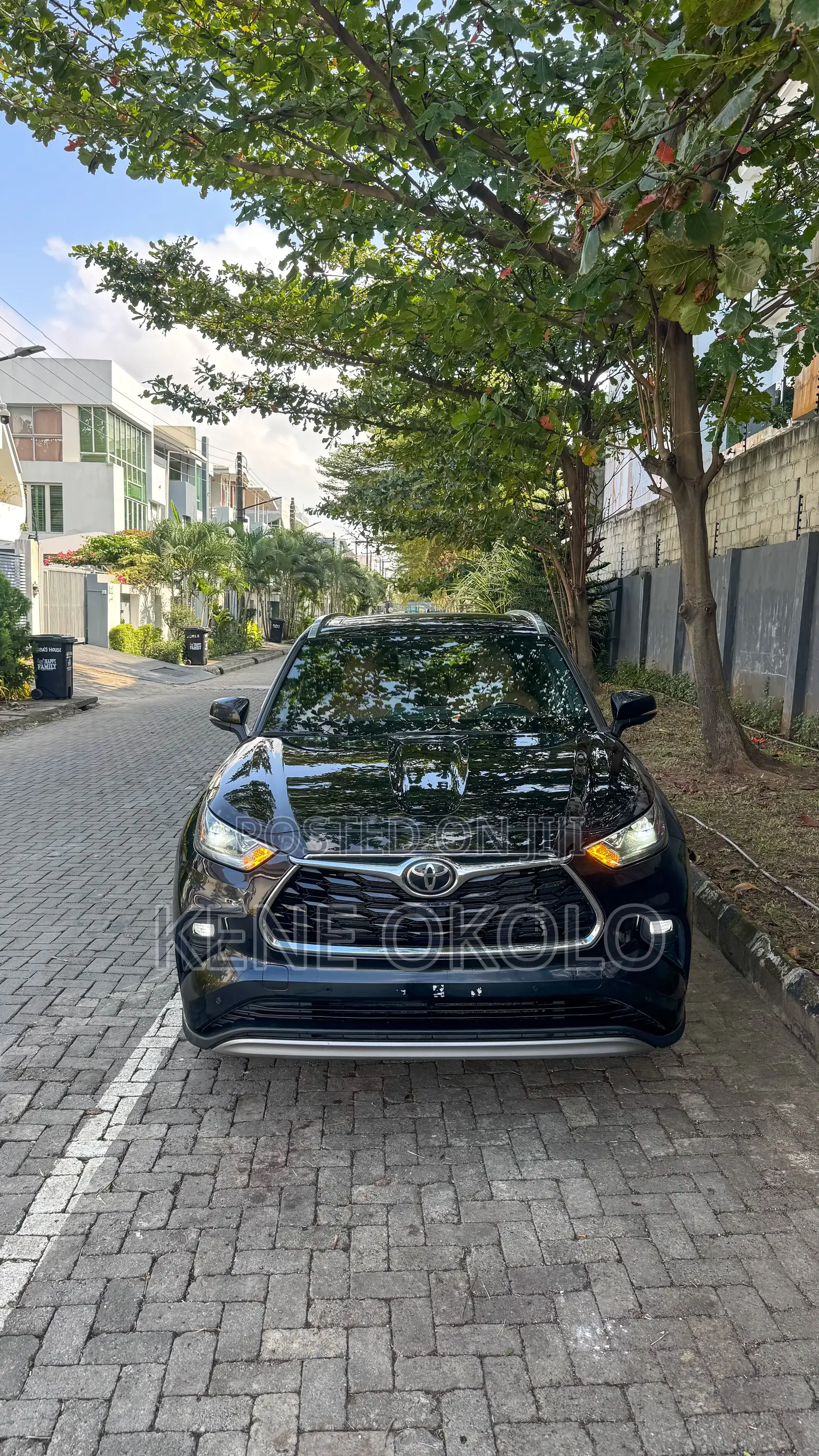 Toyota Highlander 2022 Black