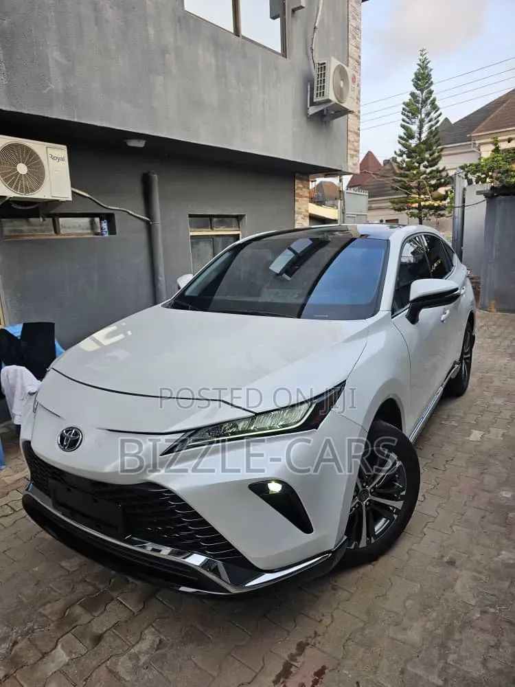 Toyota Venza 2024 White