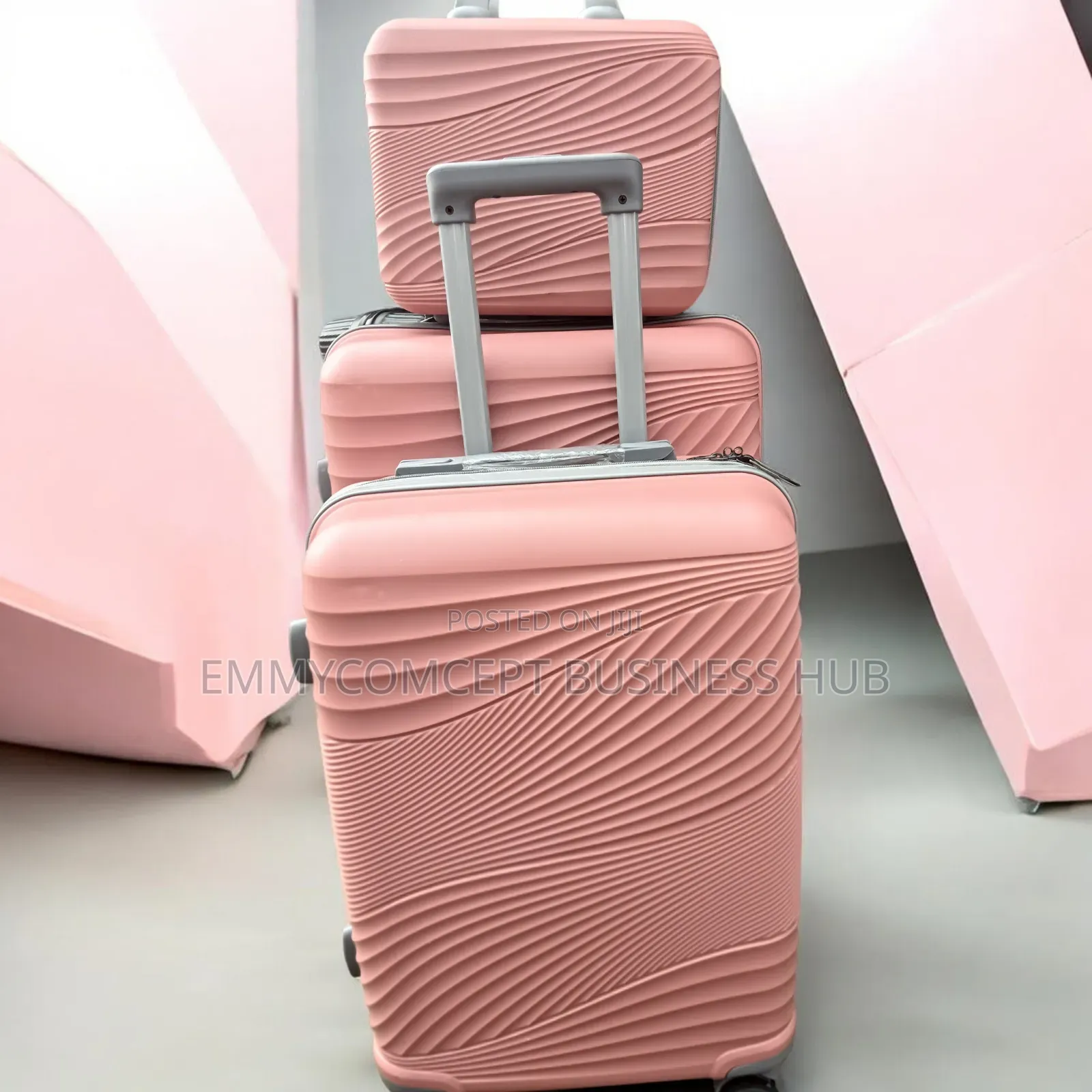 2 Set of Rubber Travelling Bag With Kit