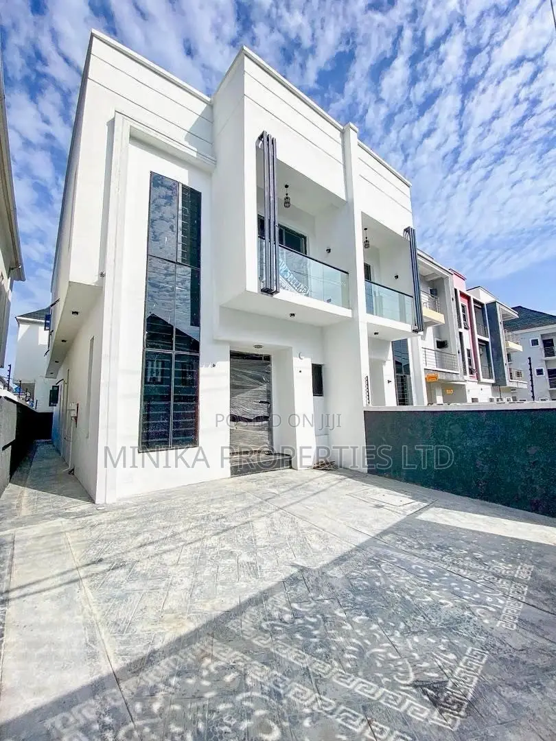 4bdrm Duplex in Ikota Villa Estate for sale