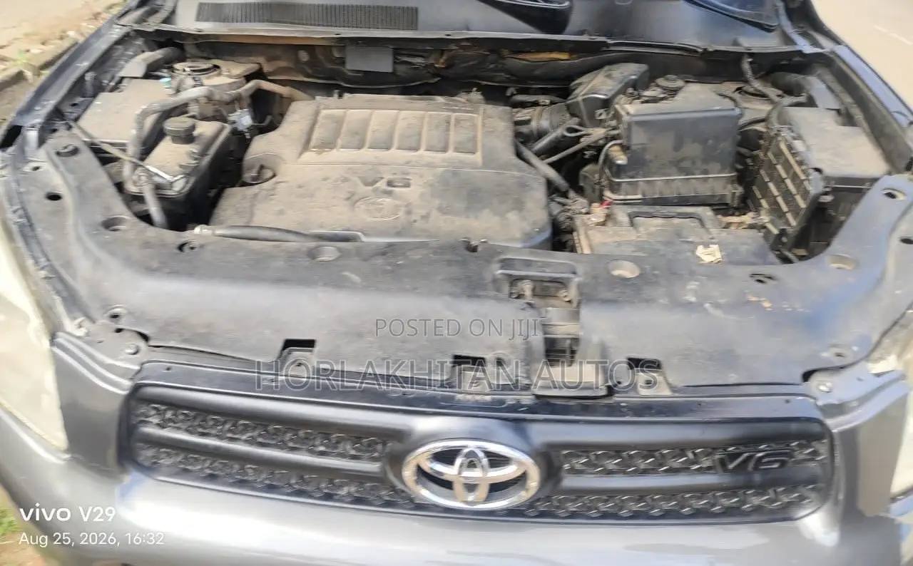 Toyota RAV4 Limited V6 2008 Gray