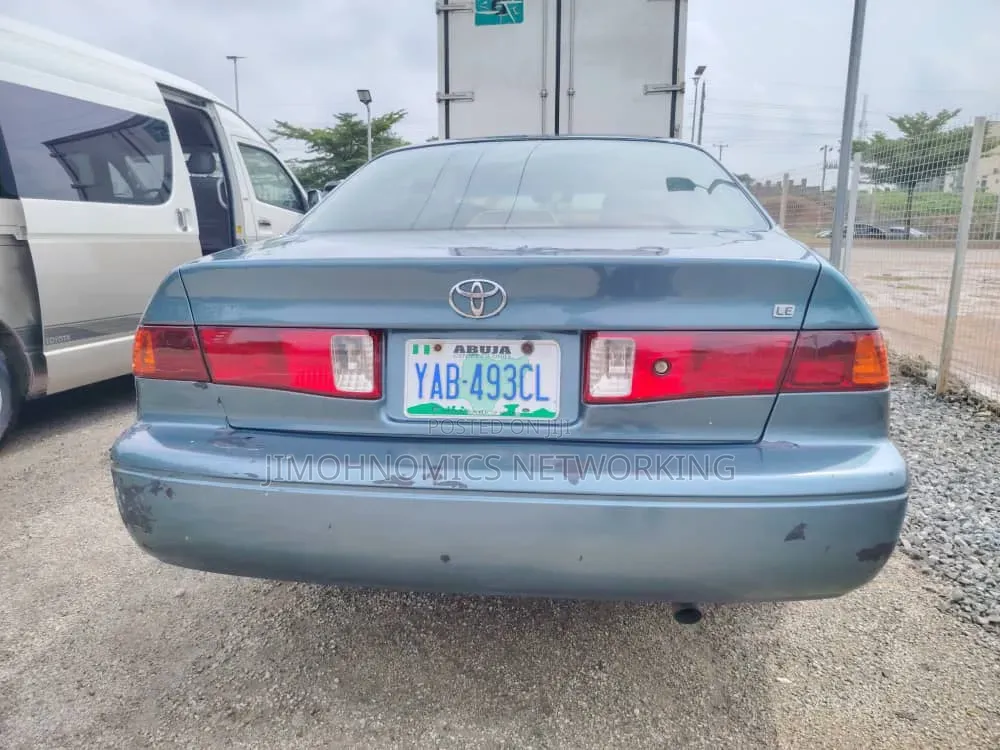 Toyota Camry 2007 Gray