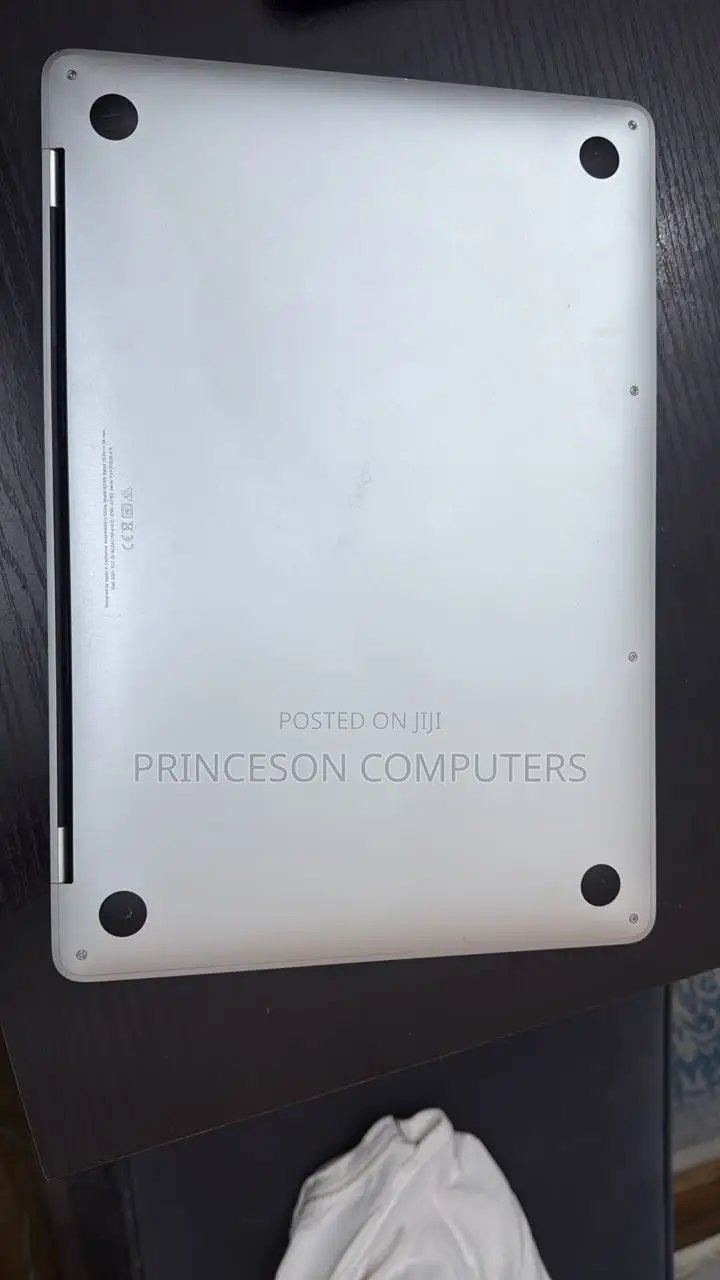 Laptop Apple MacBook Pro 2019 16GB Intel Core i5 SSD 256GB